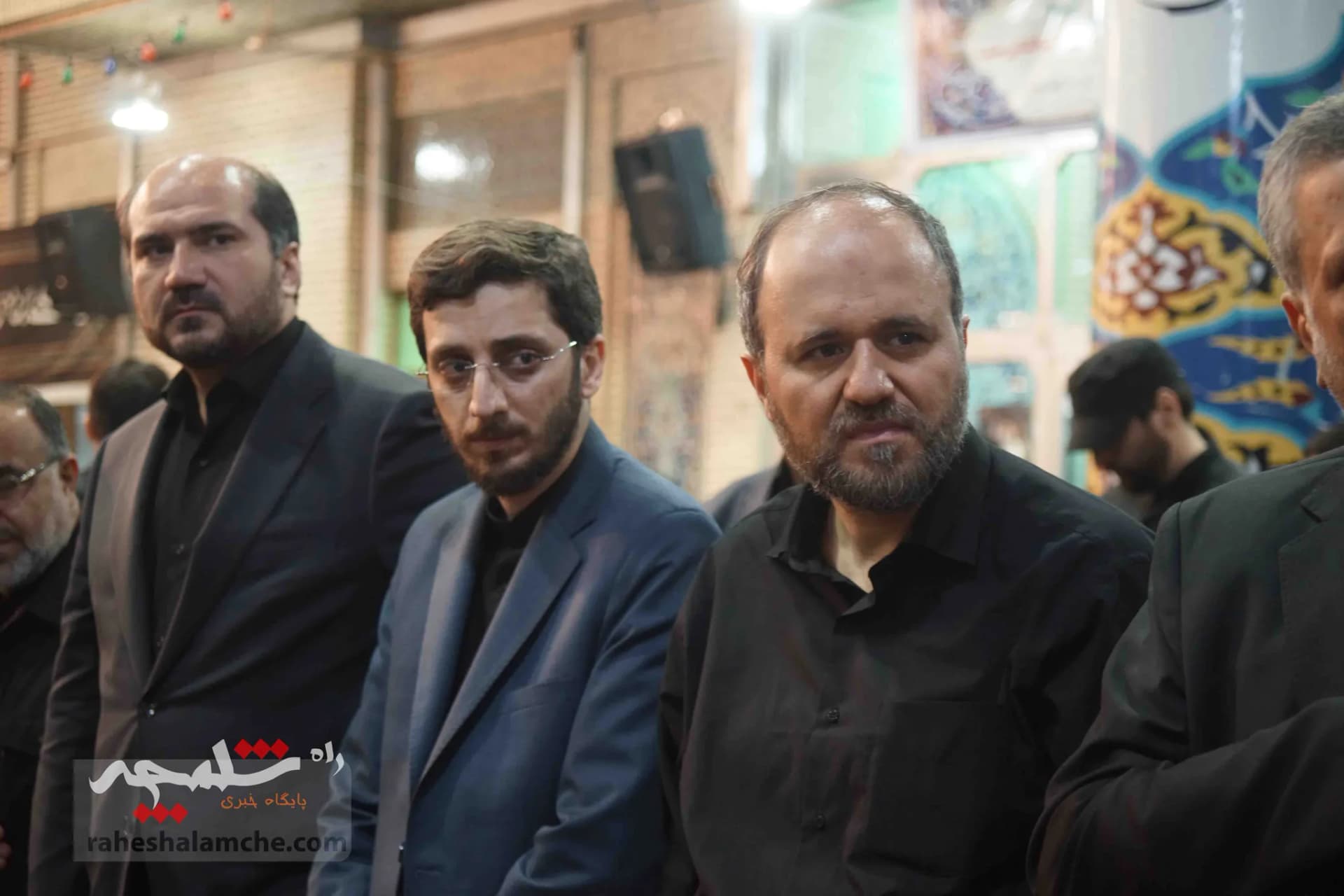 چه کسانی در مراسم گرامی‌داشت شهدای خدمت در مسجد ارک حضور داشتند؟ +تصاویر — تصویر 9