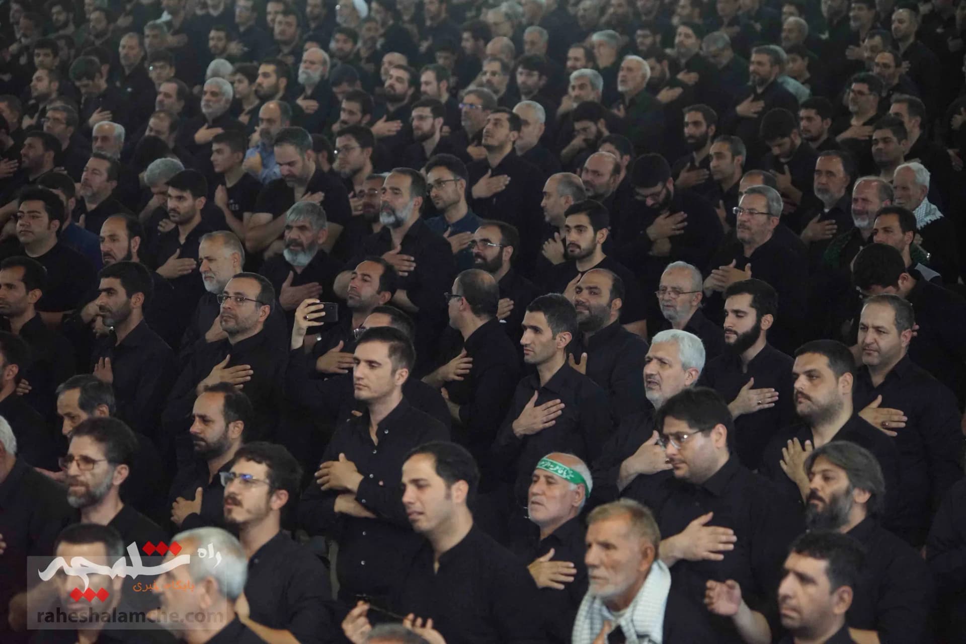 نمازجمعه عاشورایی این هفته تهران +تصاویر — تصویر 19