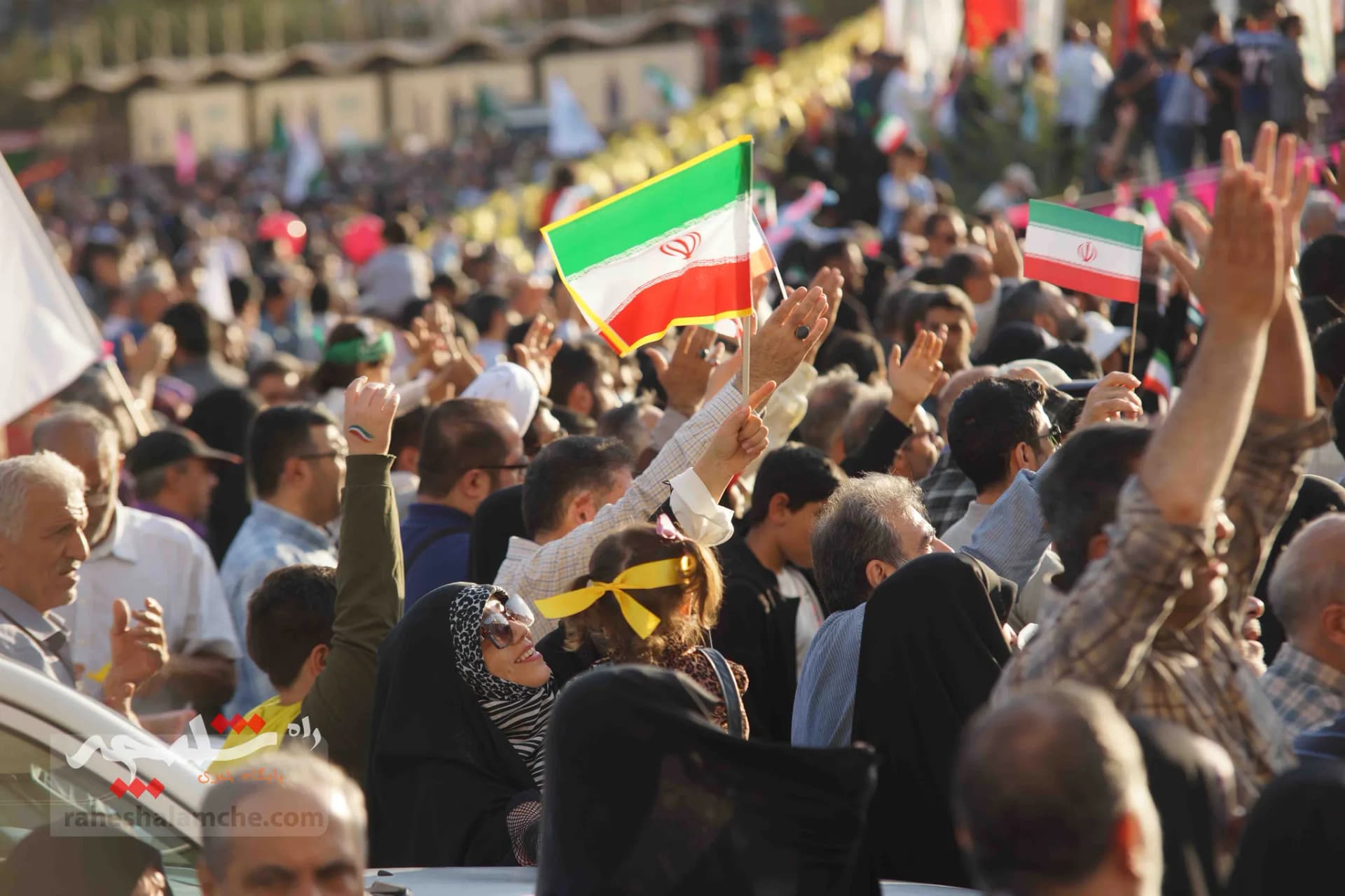 جشن باشکوه مردم تهران +تصاویر — تصویر 16