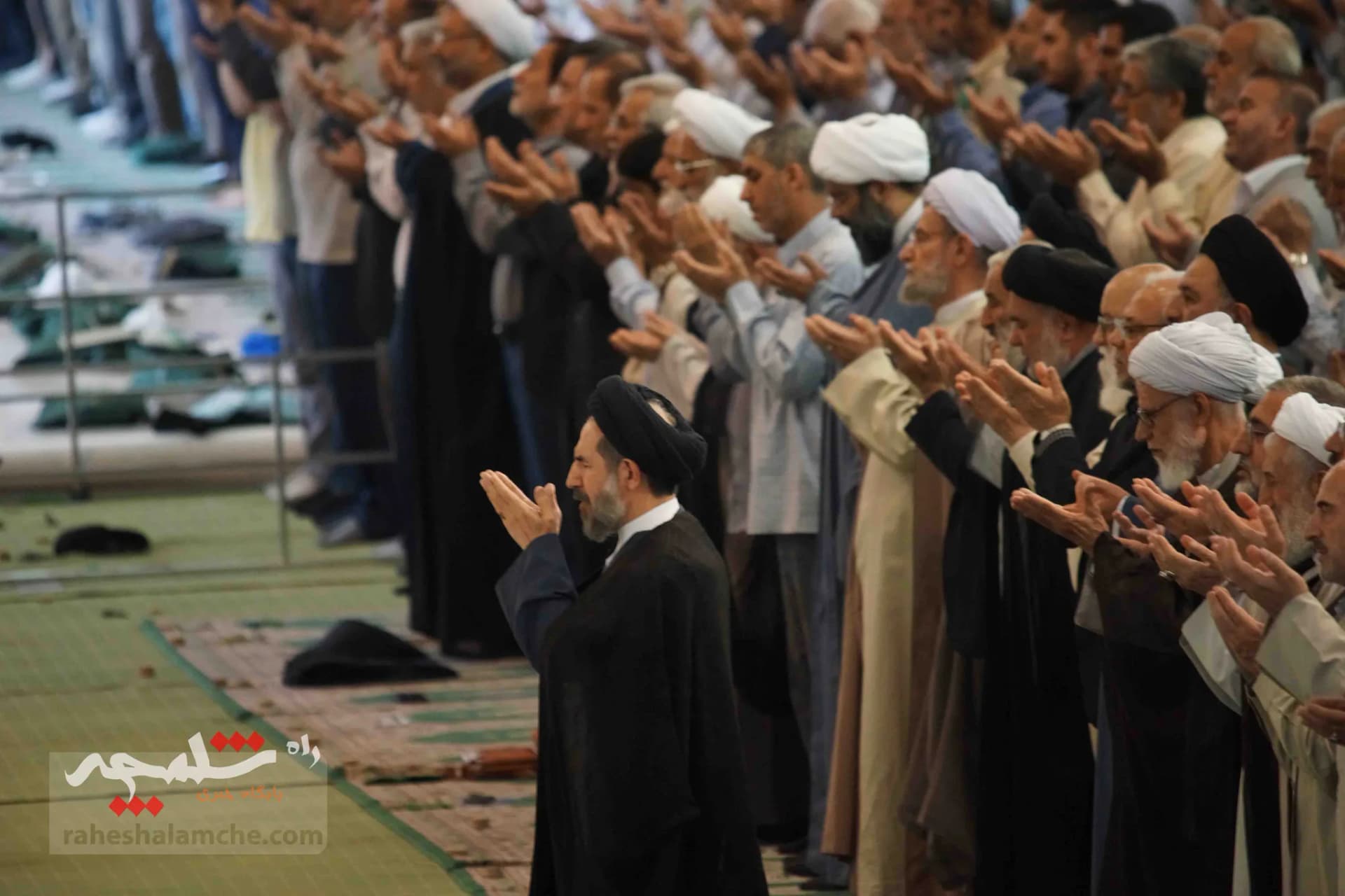 نماز جمعه این هفته تهران برگزار شد +تصاویر — تصویر 54
