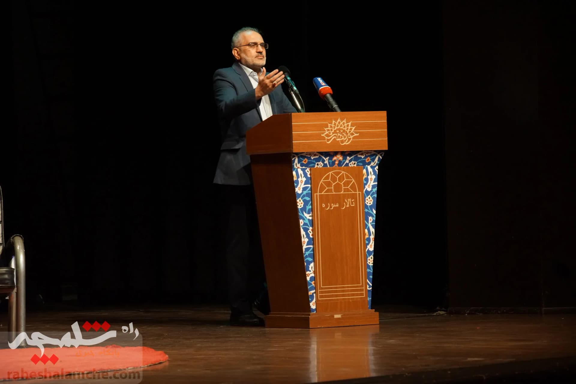 گزارش تصویری همایش «آقای نادر» با حضور معاون پارلمانی رئیسجمهور — تصویر 50