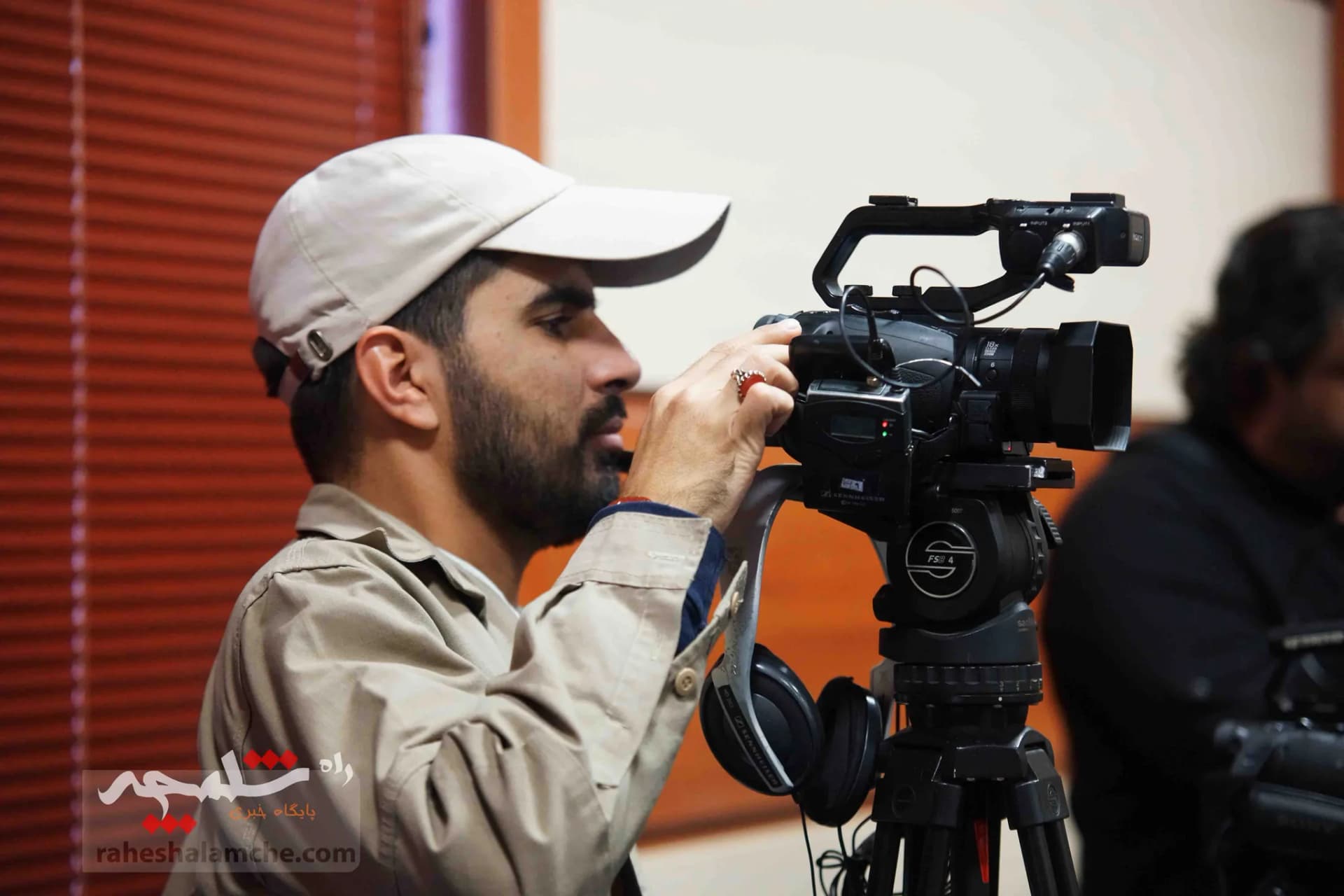 جلسه پرسش و پاسخ طحان‌نظیف با دانشجویان دانشگاه تهران +تصاویر — تصویر 16