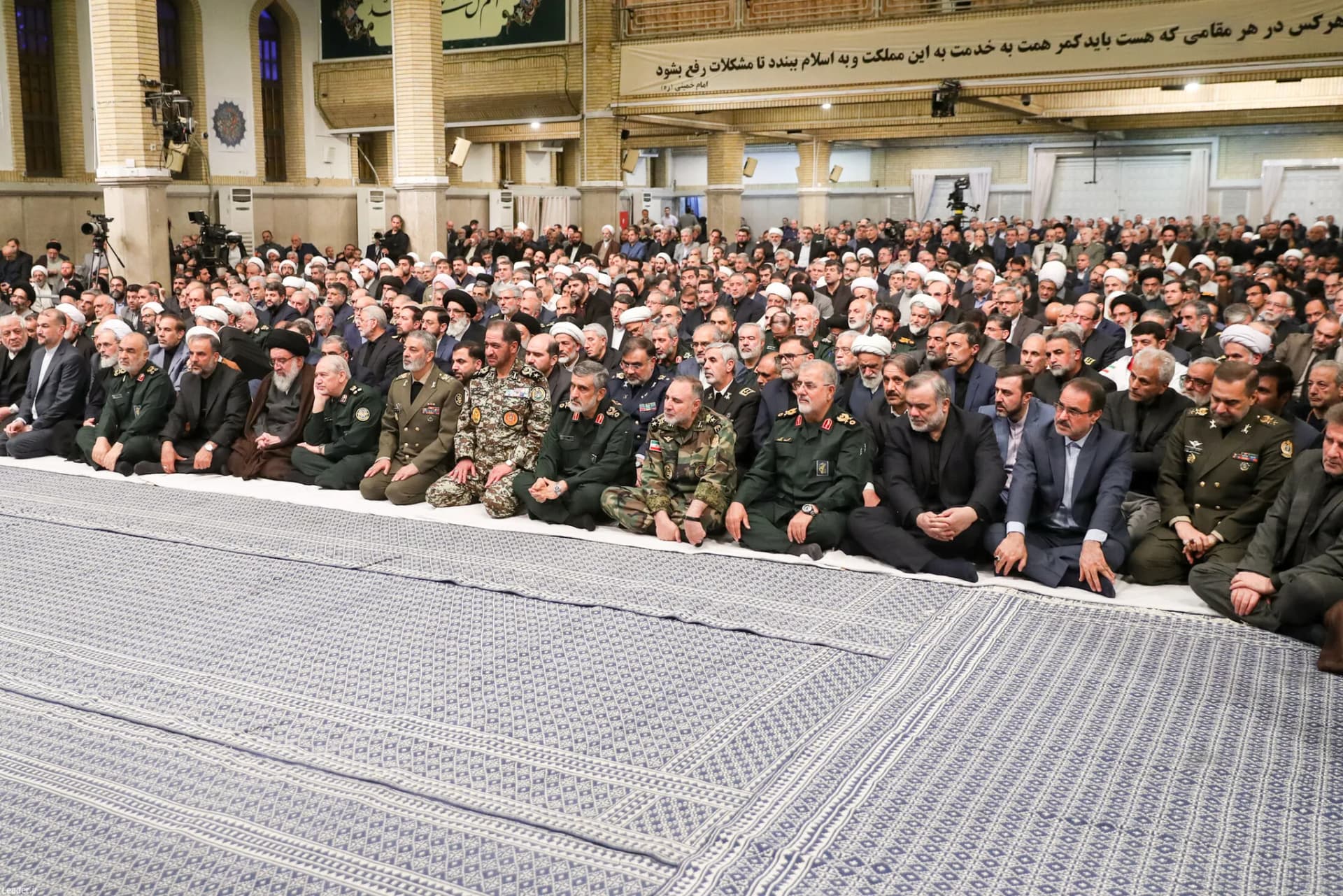 دیدار رمضانی کارگزارن نظام با رهبر انقلاب +تصاویر — تصویر 29