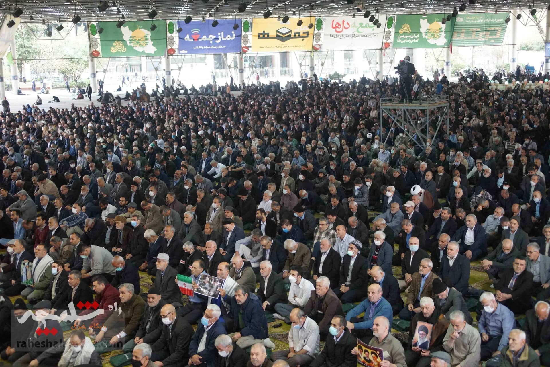 اولین نماز جمعه تهران در سال 1402 +تصاویر — تصویر 49