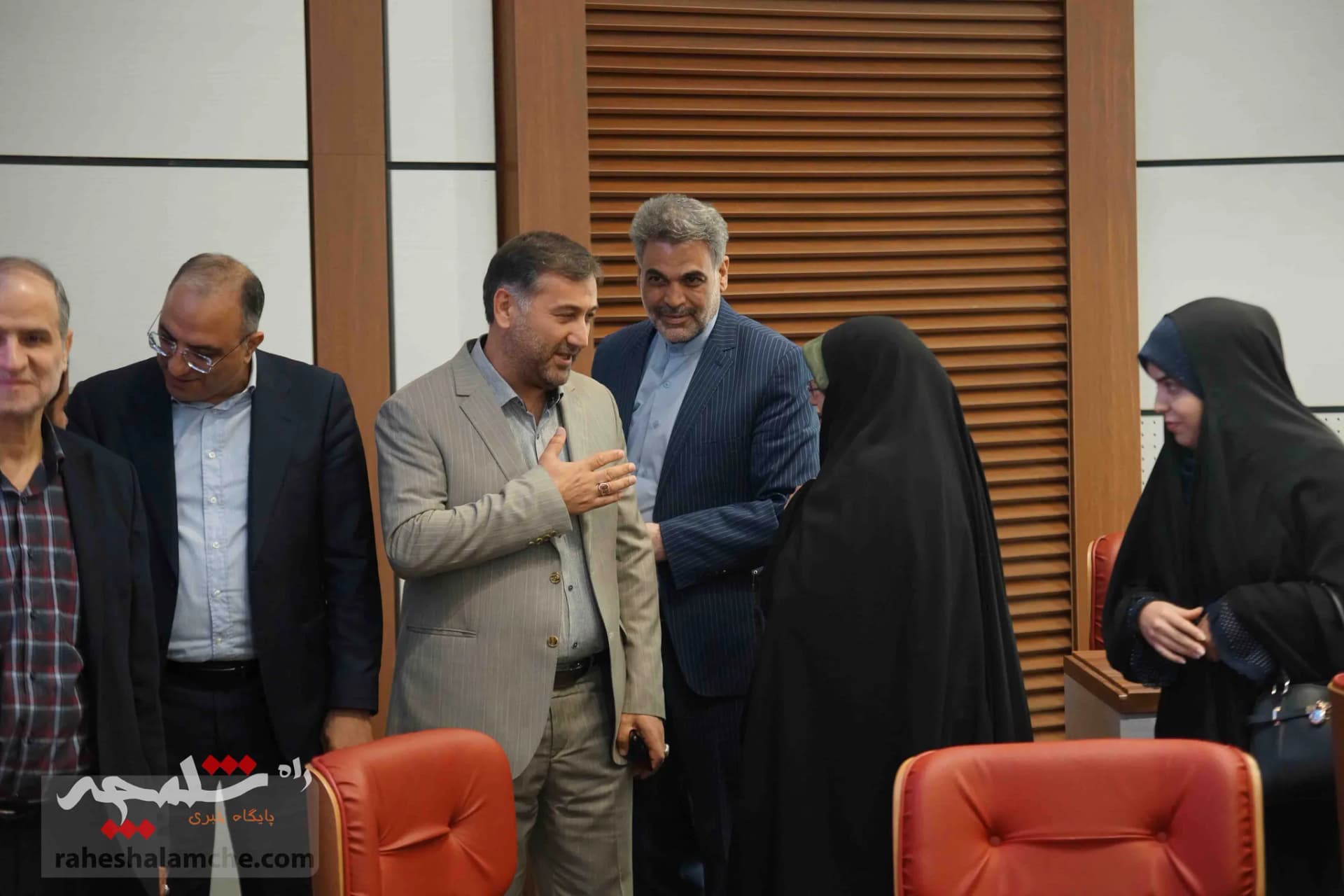 پانزدهمین نشست شورای مرکزی جمعیت اعتلای نهادهای مردمی انقلاب اسلامی +تصاویر — تصویر 31