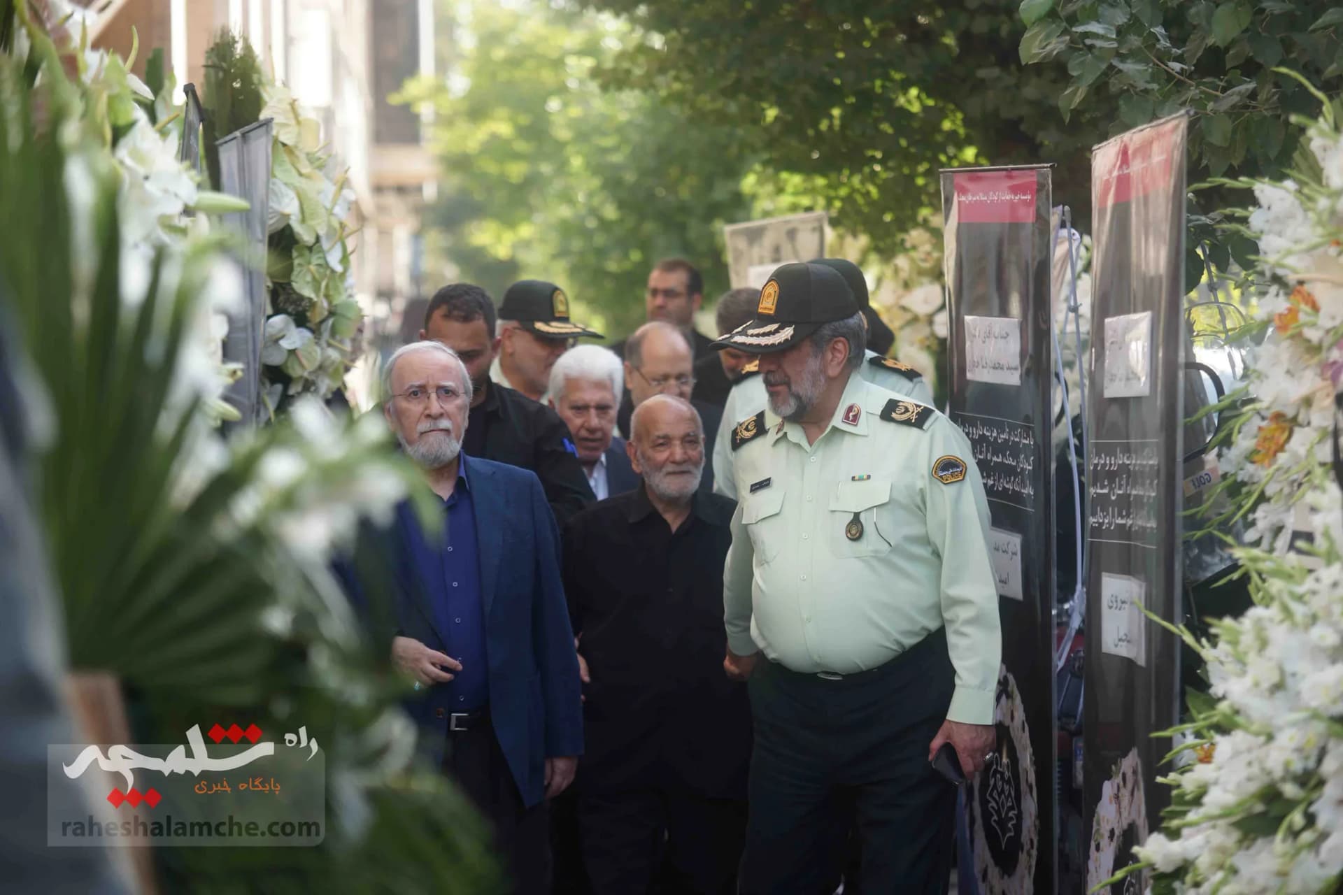 مراسم ختم پدر شهیدان حجازی چه کسانی حضور داشتند؟ +تصاویر — تصویر 92