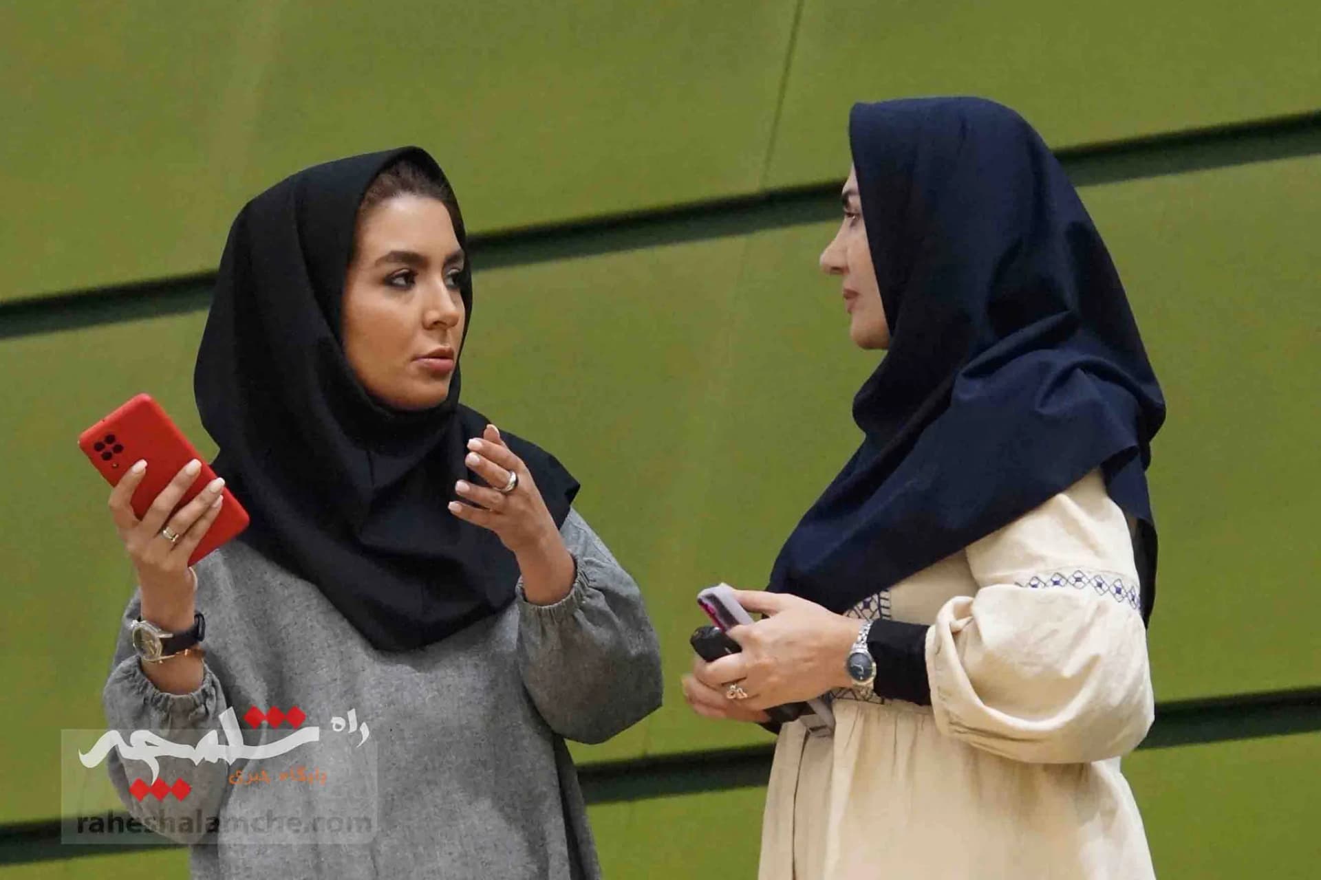 خبرنگاران در مجلس شورای اسلامی(یکشنبه 15 مرداد) +تصاویر — تصویر 37