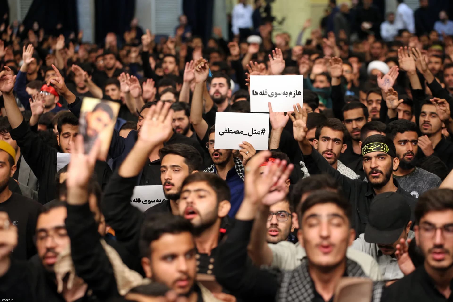 گزارش تصویری عزاداری هیئت‌های دانشجویی در حضور رهبر انقلاب — تصویر 7