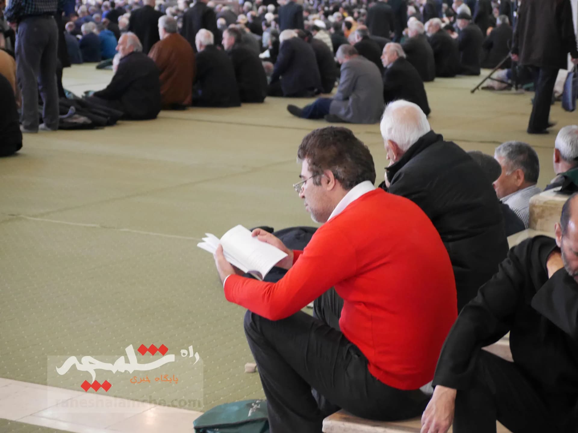 اولین نماز جمعه تهران در ماه مبارک رمضان برگزار شد +تصاویر — تصویر 9