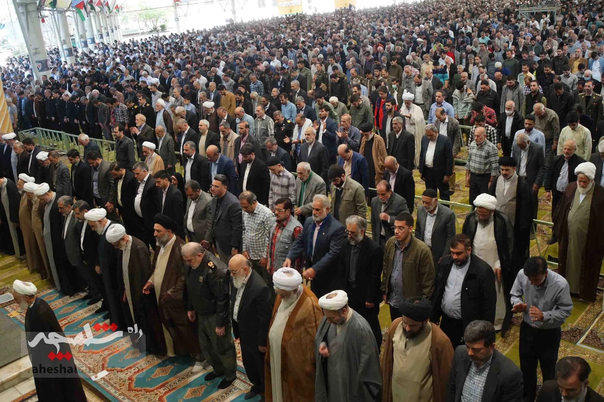 تصاویر این هفته نمازجمعه تهران بر خلاف برخی از رسانهها! — تصویر 44