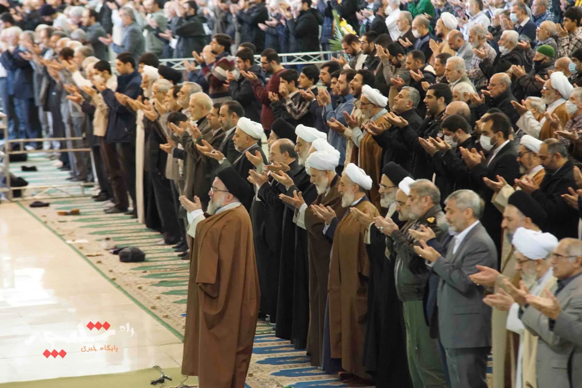نمازجمعه این هفته تهران در مصلی امام خمینی(ره) برگزار شد +تصاویر — تصویر 64