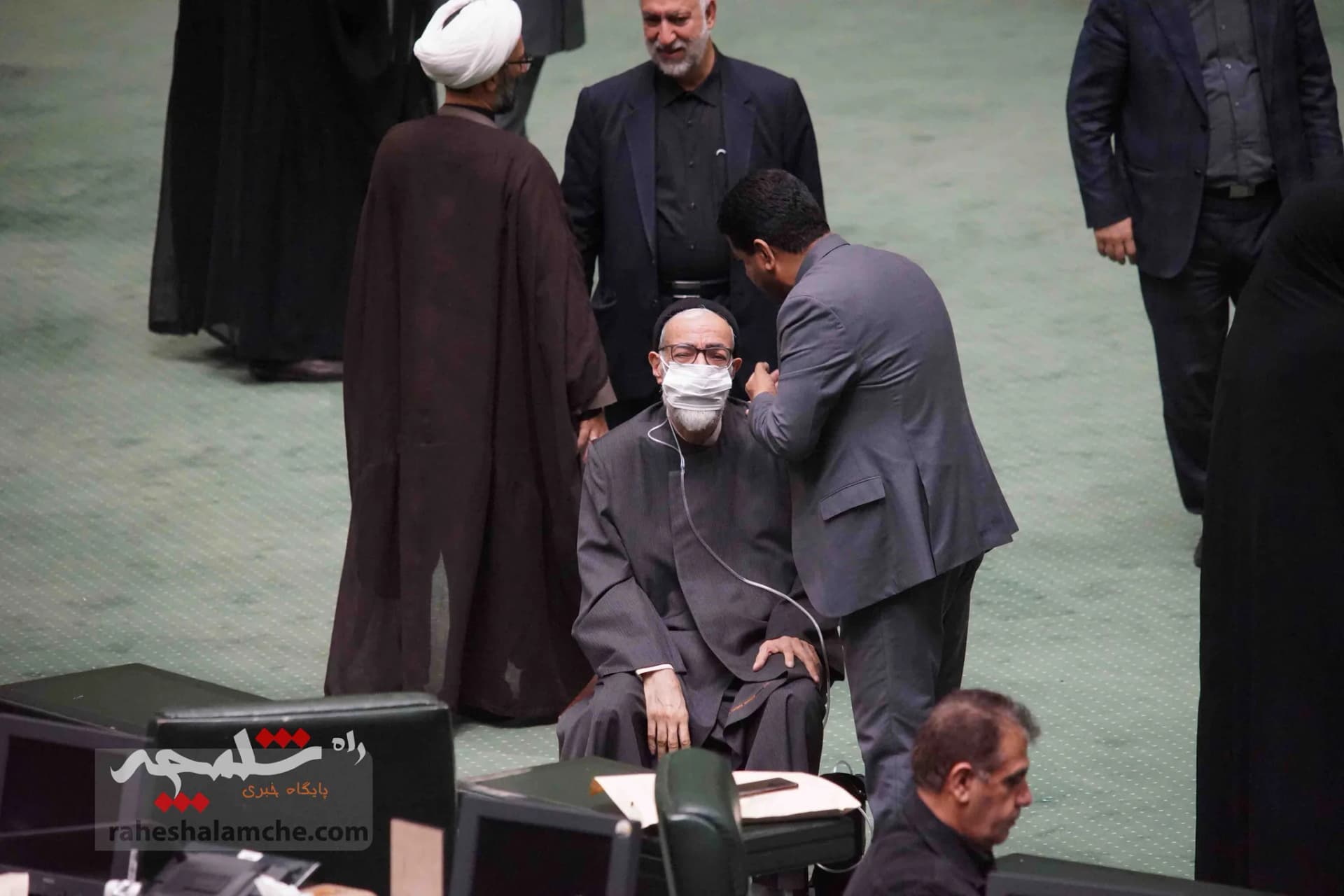 تصاویر اختصاصی راه شلمچه از آخرین جلسه مجلس یازدهم — تصویر 131
