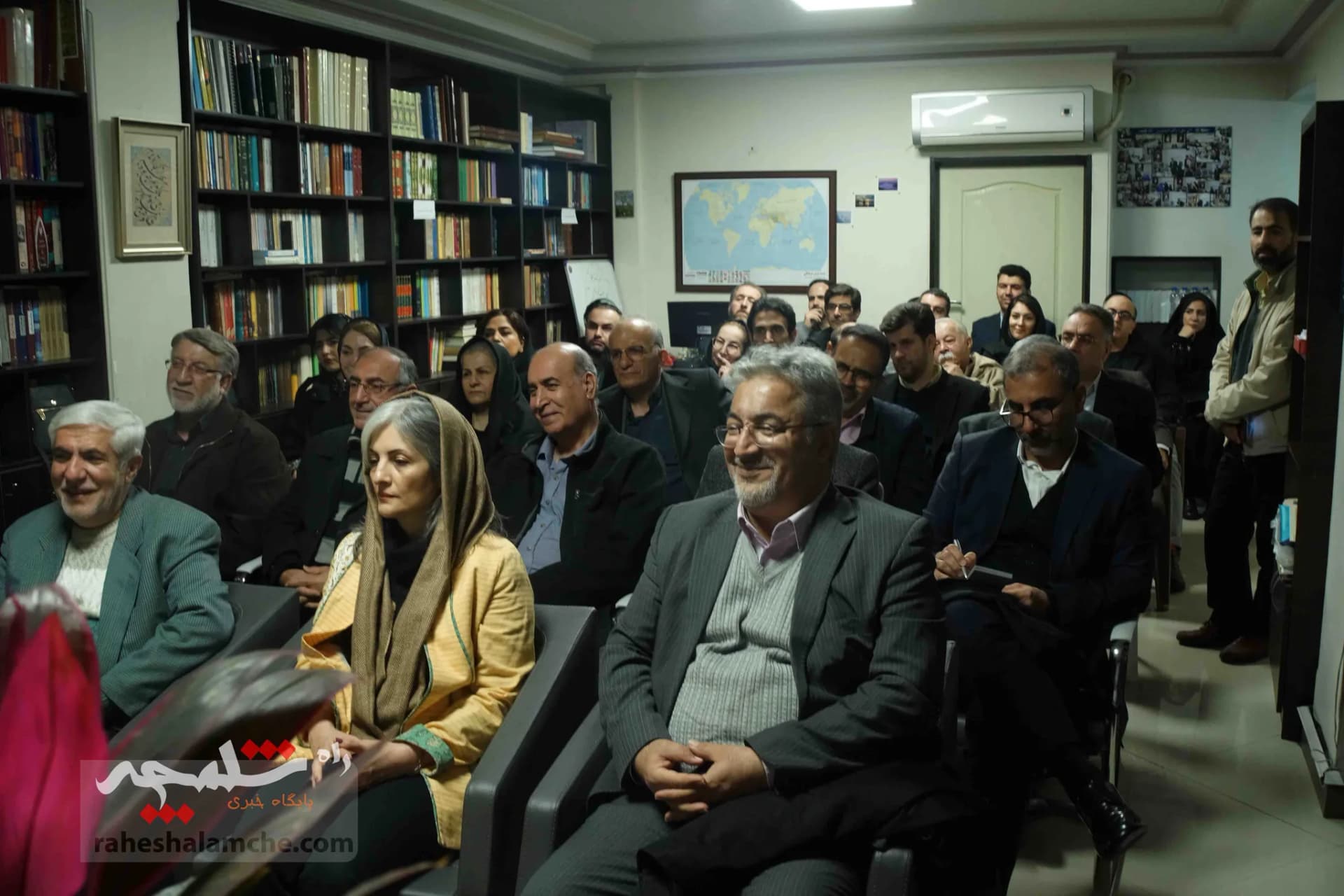 نخستین نشست «ایوار» برگزار شد +تصاویر — تصویر 16