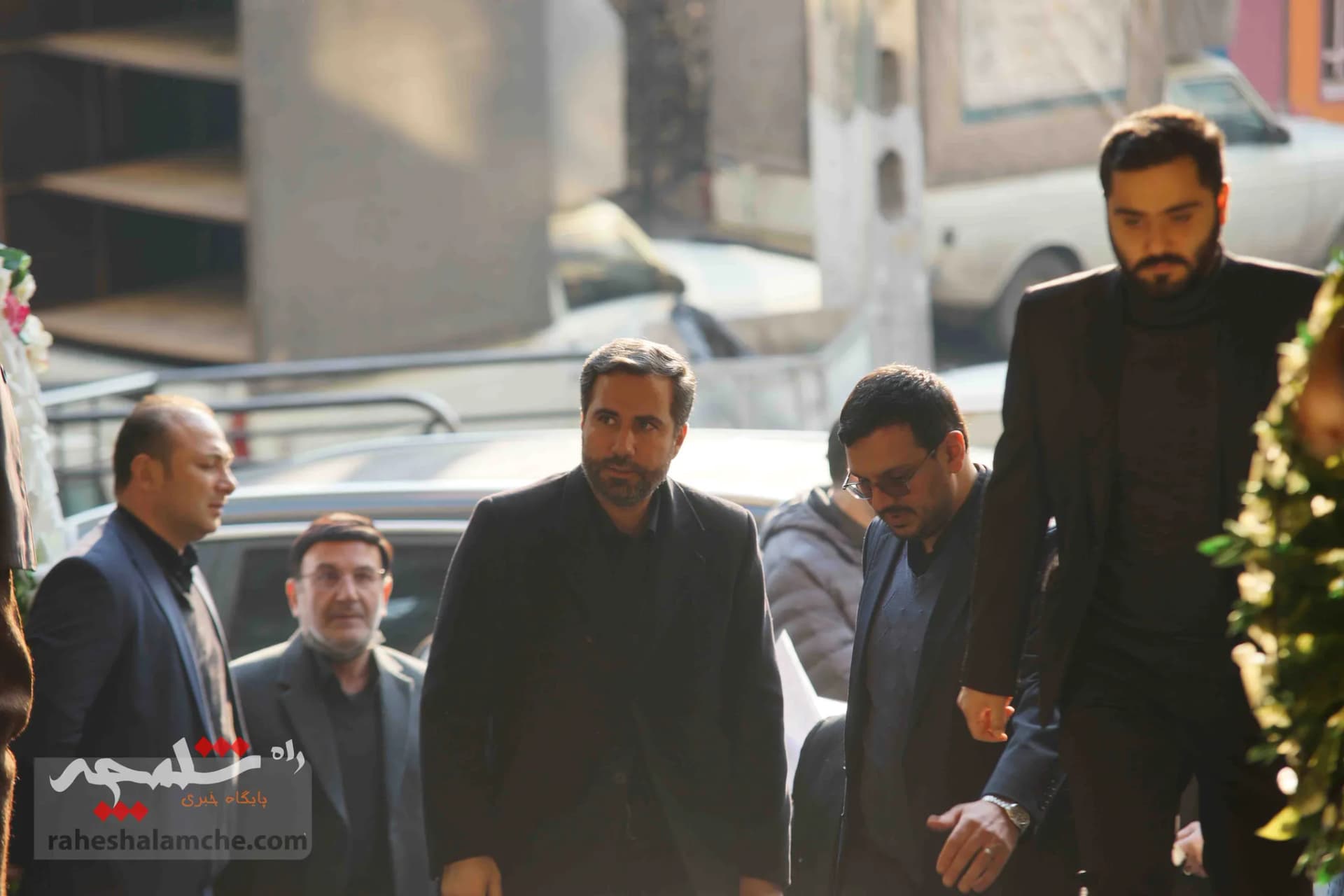چه کسانی در مجلس ترحیم پدر مدیرعامل شرکت دخانیات کشور حضور داشتند؟ +تصاویر — تصویر 5