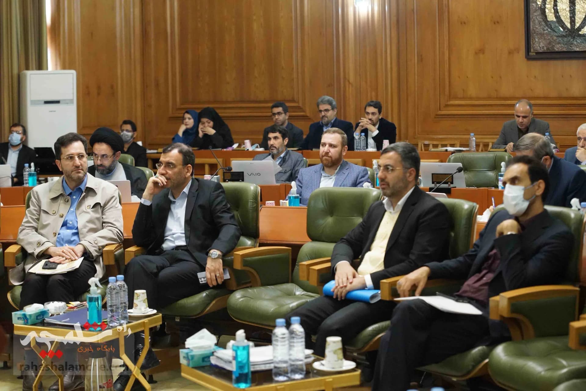 در جلسه پارلمان شهری تهران چه گذشت؟ — تصویر 31