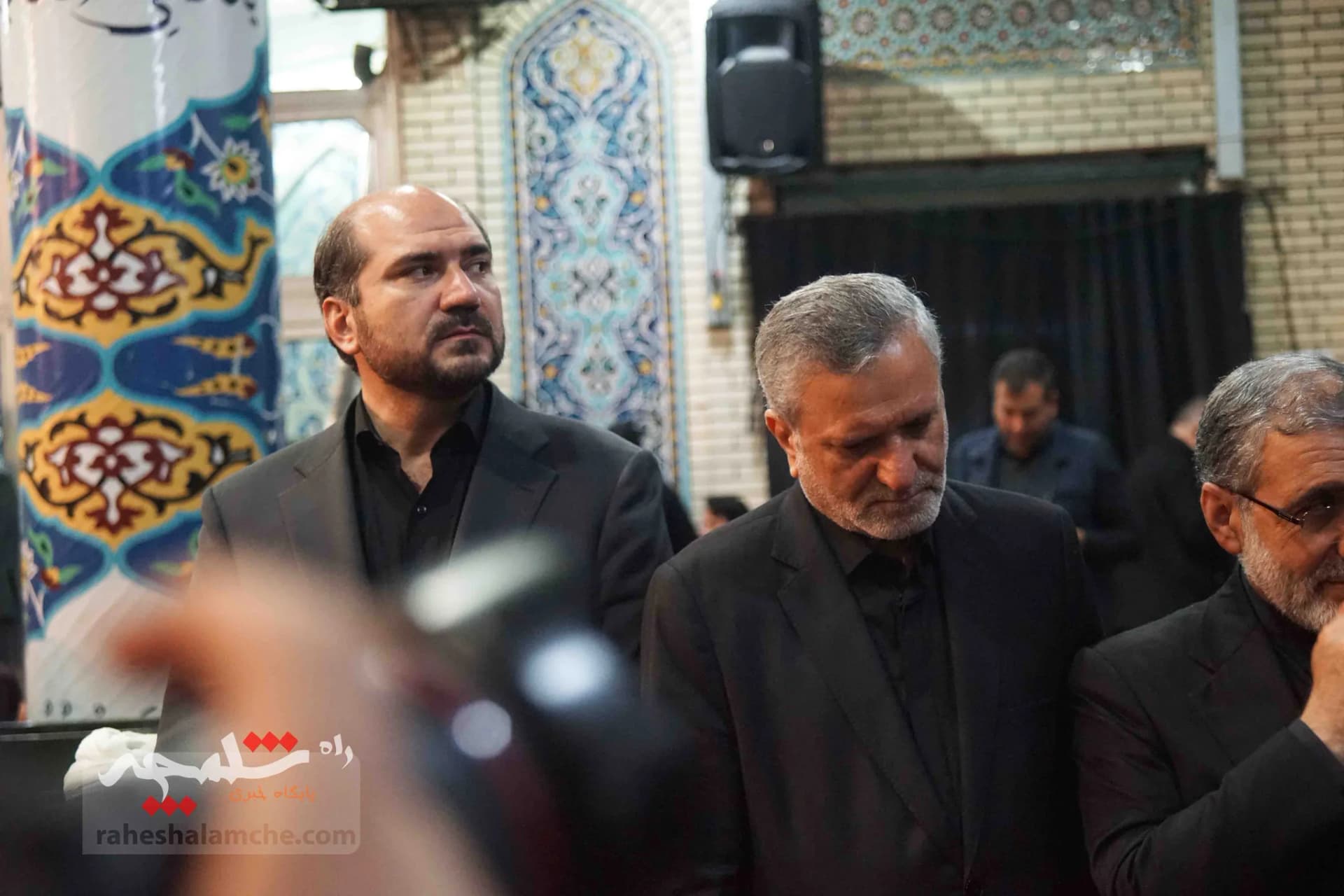 چه کسانی در مراسم گرامی‌داشت شهدای خدمت در مسجد ارک حضور داشتند؟ +تصاویر — تصویر 26