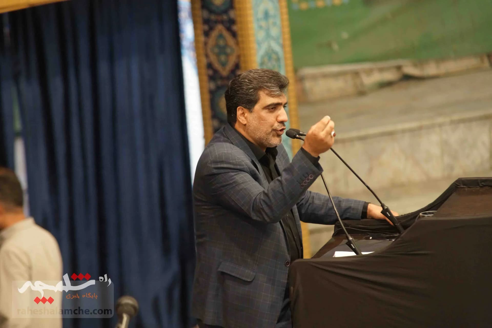 نماز جمعه این هفته تهران به امامت صدیقی برگزار شد +تصاویر — تصویر 2