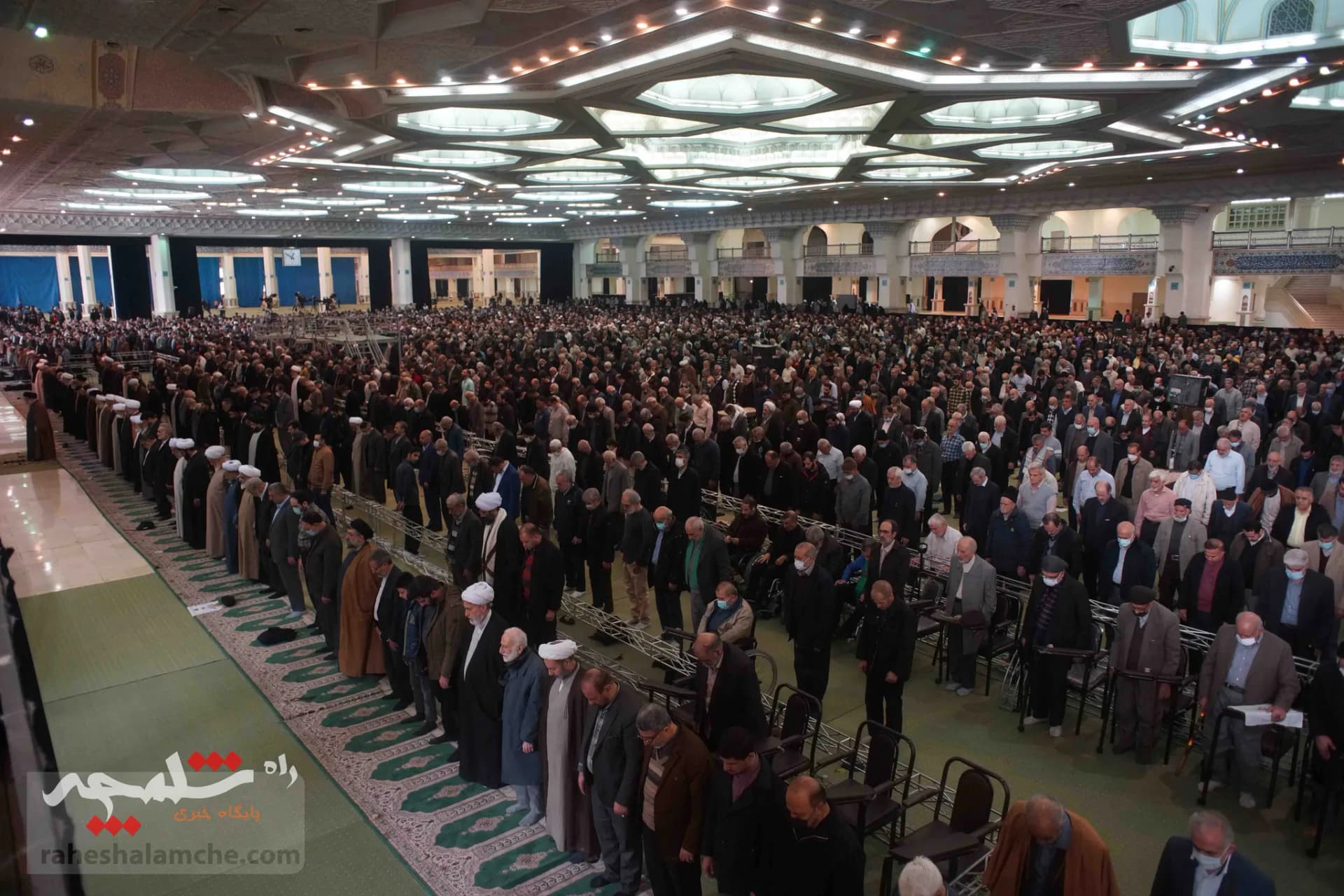 نماز جمعه این هفته تهران برگزار شد +تصاویر — تصویر 29