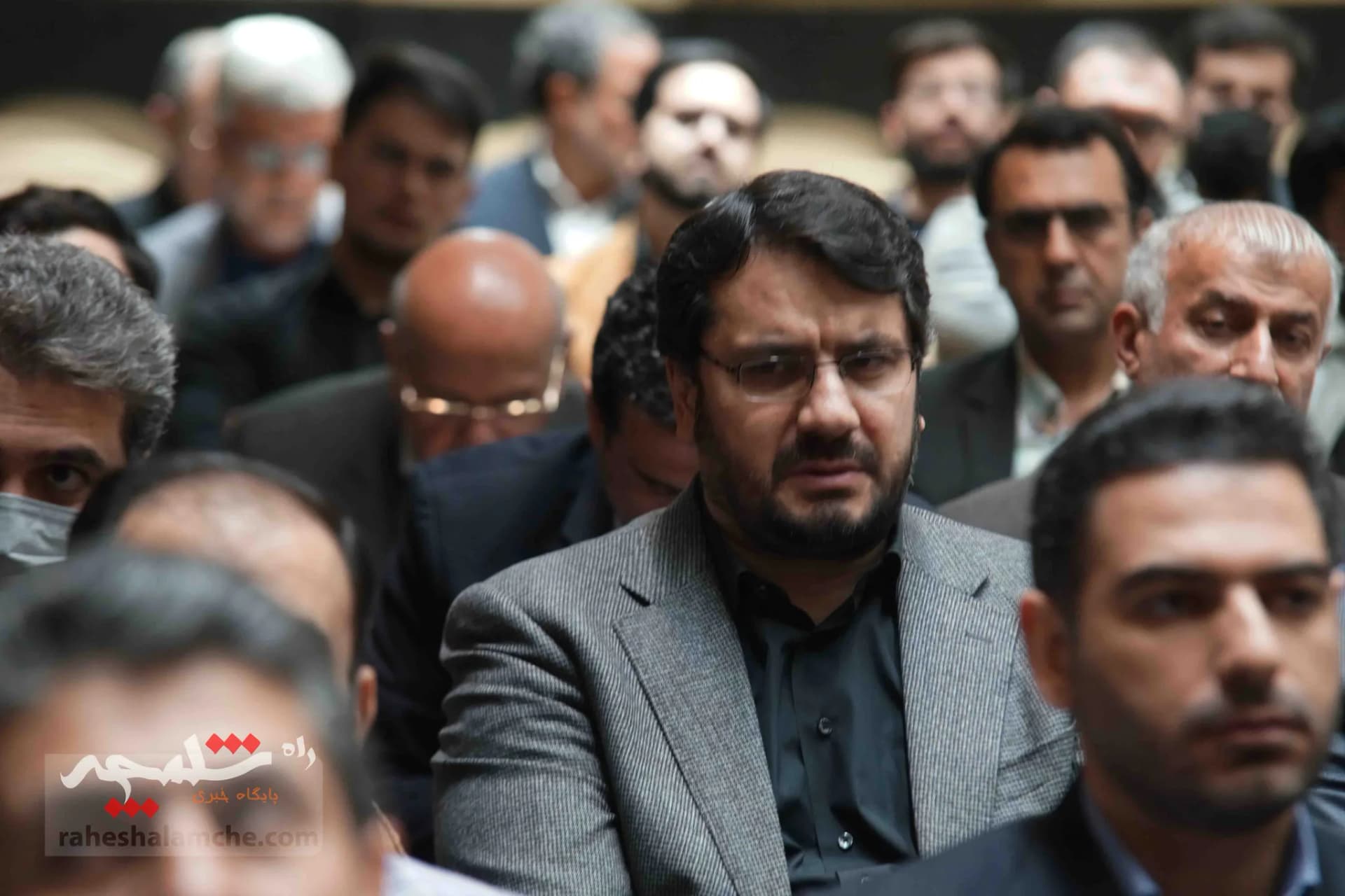 چرا احمدی‌نژاد در مراسم ختم مرحوم پرویز داودی حضور نداشت؟ +تصاویر — تصویر 7