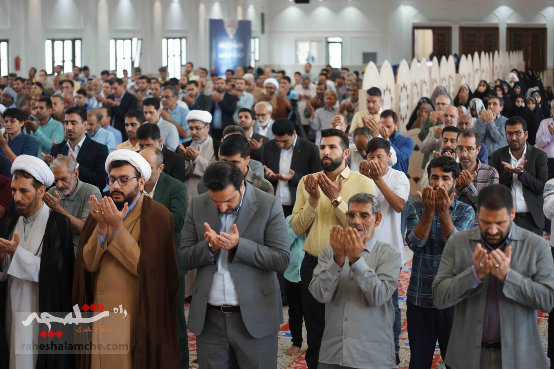 نماز جمعه جزیره کیش برگزار شد +تصاویر — تصویر 56