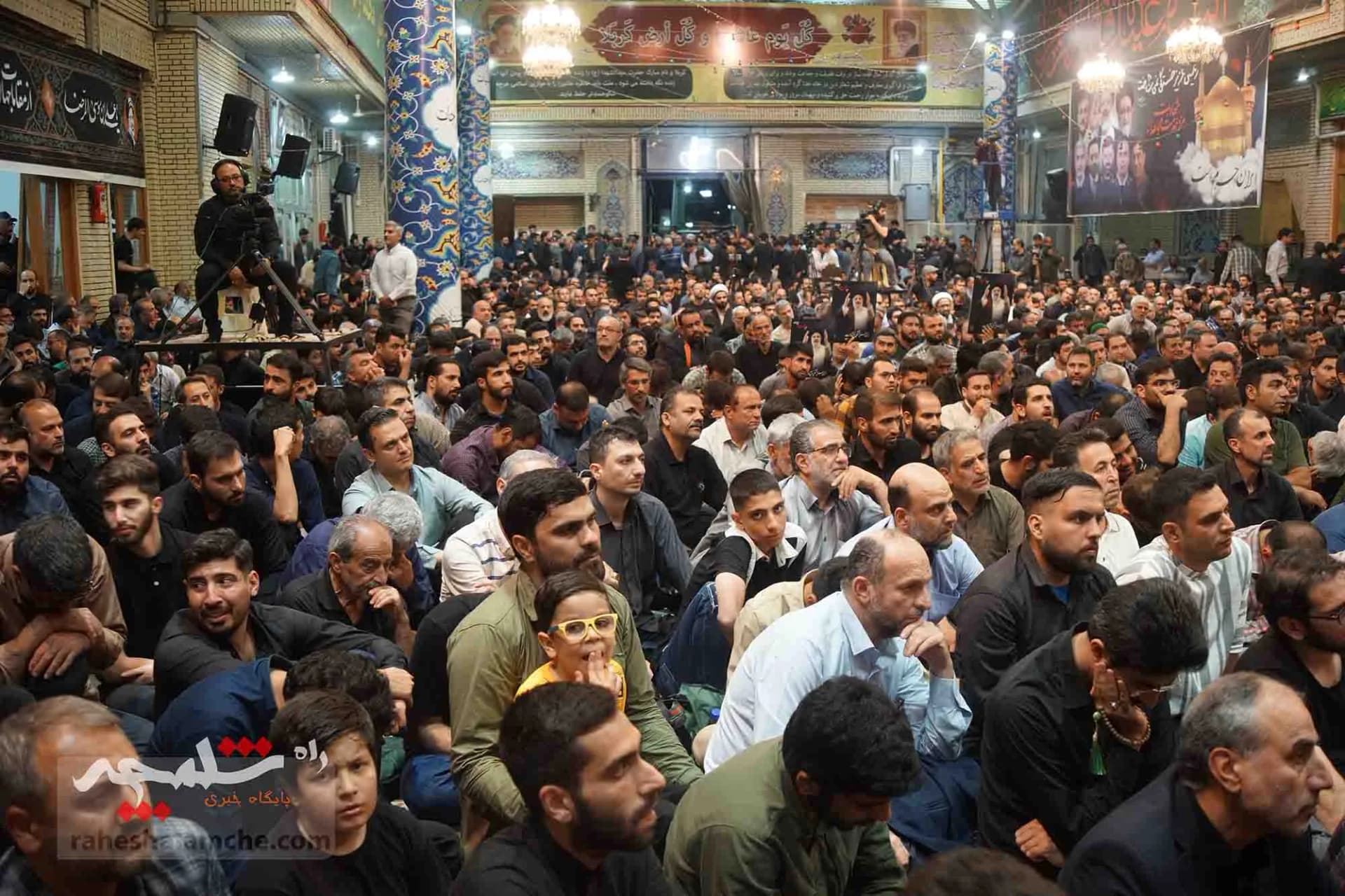 چه کسانی در مراسم گرامی‌داشت شهدای خدمت در مسجد ارک حضور داشتند؟ +تصاویر — تصویر 48