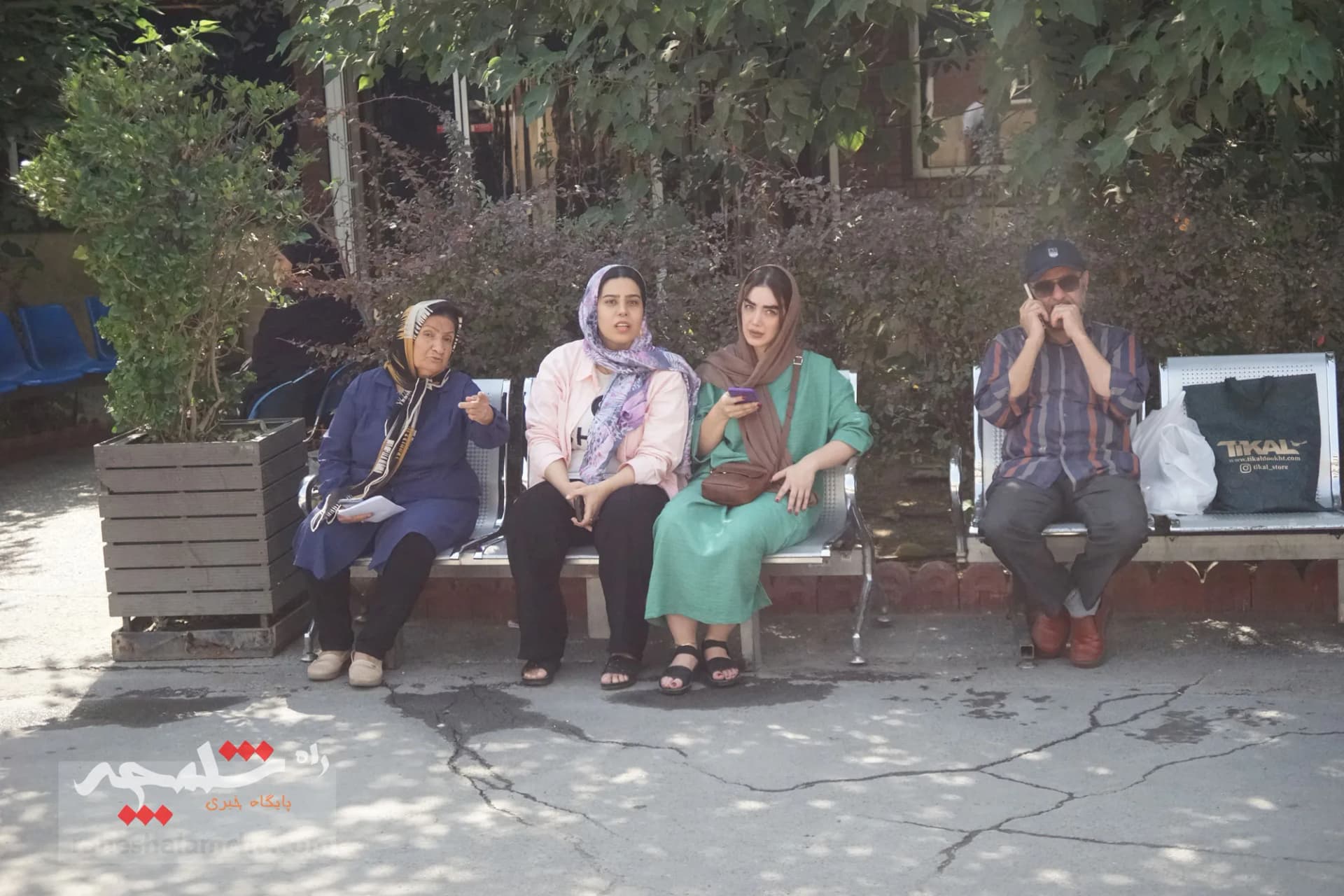 حضور ظفرقندی در بیمارستان امیراعلم تهران+ تصاویر — تصویر 22