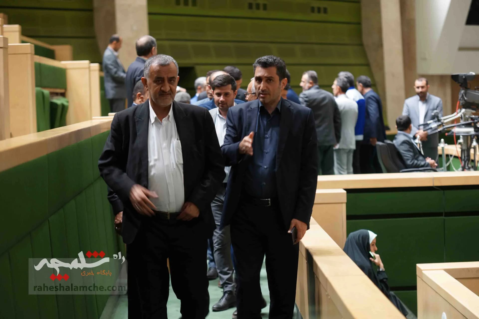 ساروی‌های مهمان روز یکشنبه مجلس+تصاویر — تصویر 18