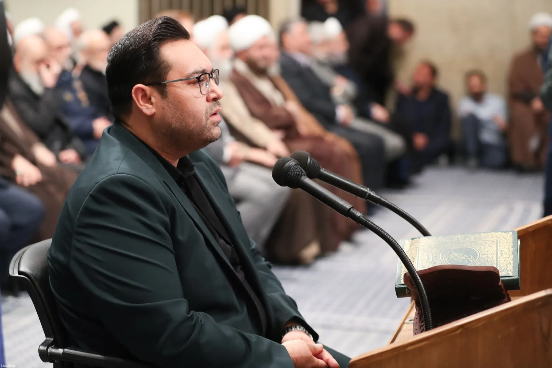 دیدار رمضانی کارگزارن نظام با رهبر انقلاب +تصاویر — تصویر 14