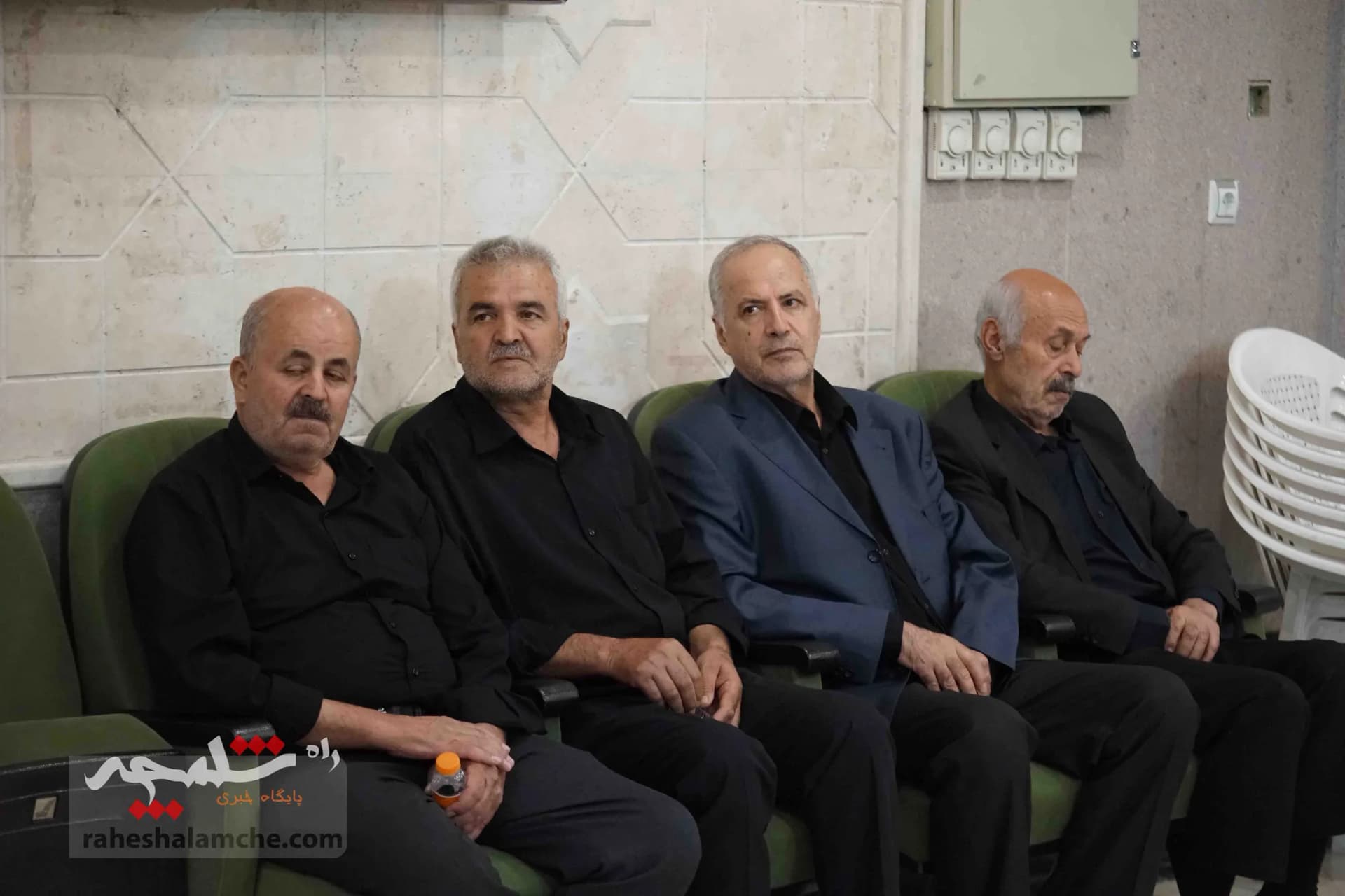 چه کسانی در مراسم ختم «سارا طاووسی» حضور داشتند؟ +تصاویر — تصویر 88