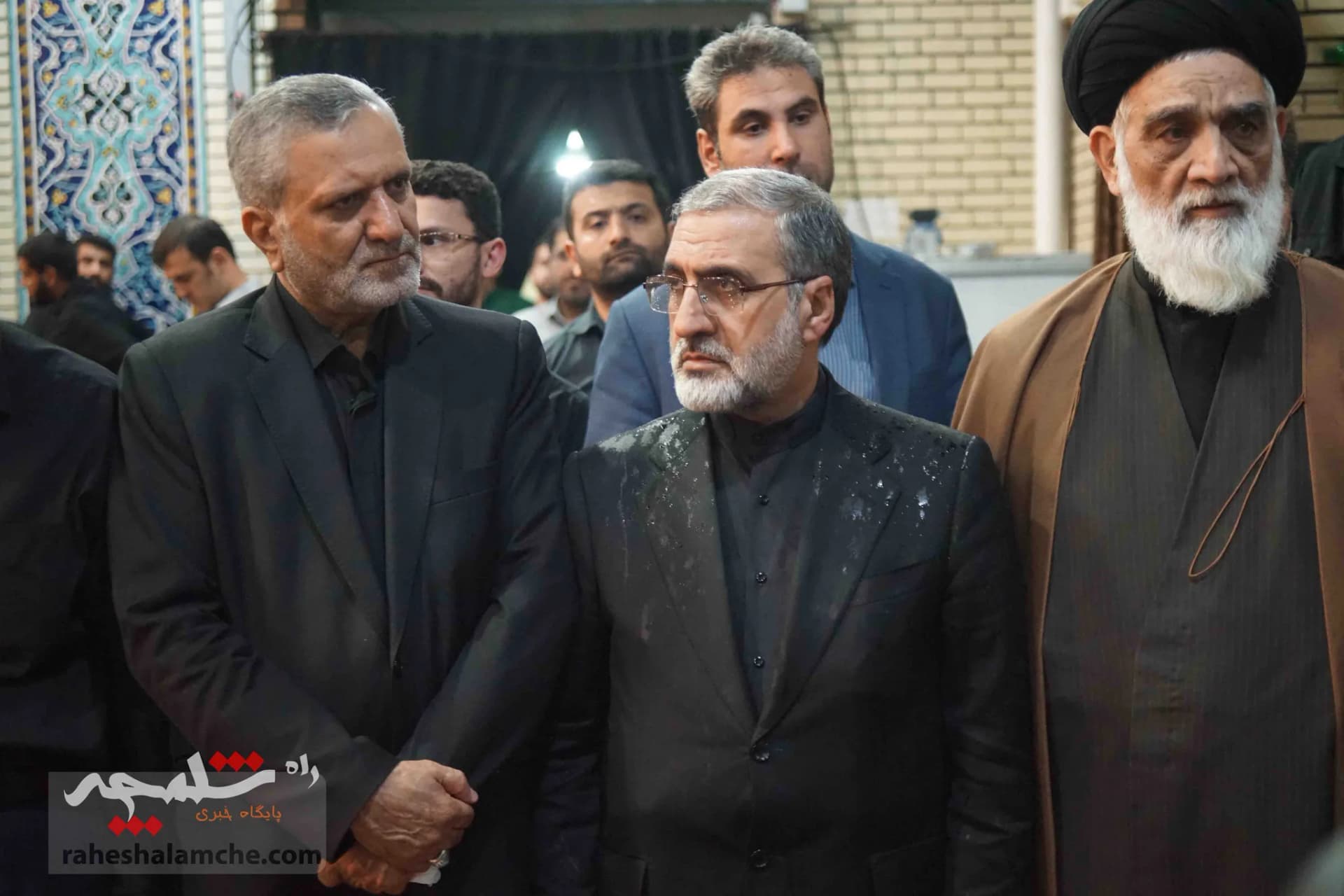 چه کسانی در مراسم گرامی‌داشت شهدای خدمت در مسجد ارک حضور داشتند؟ +تصاویر — تصویر 11