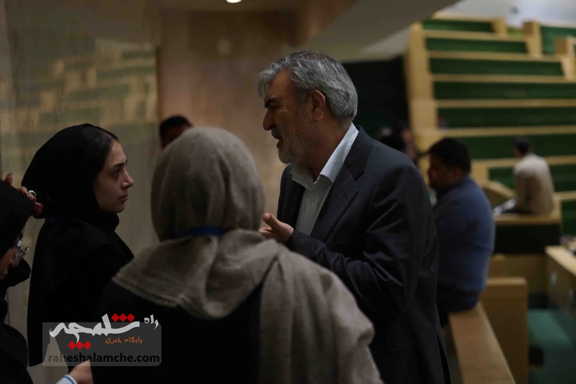 صحن علنی امروز مجلس پس از پاسخ موشکی ایران به اسرائیل +تصاویر — تصویر 52