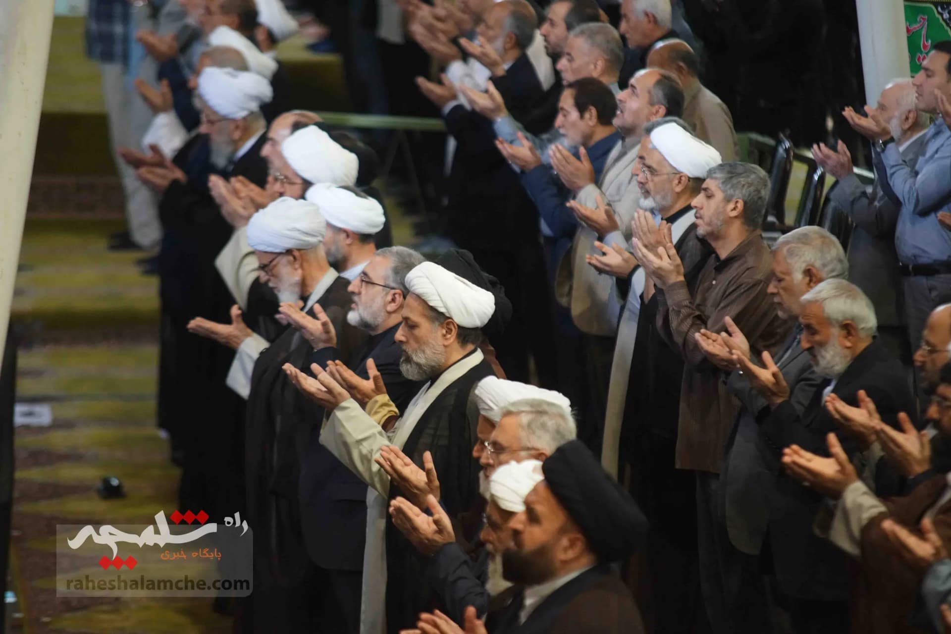 نماز جمعه این هفته تهران برگزار شد +تصاویر — تصویر 48