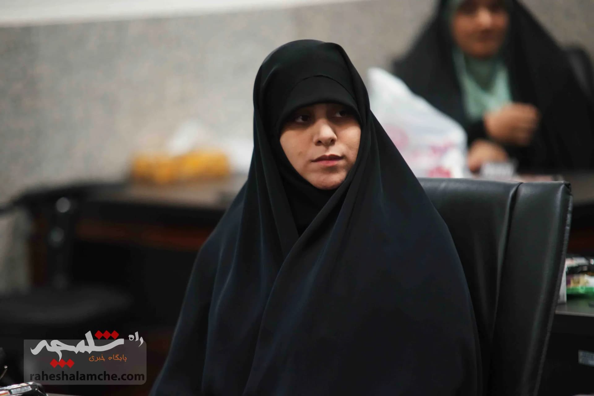 چراغ تبلیغات دور دوم انتخابات را «زهره الهیان» روشن کرد +تصاویر — تصویر 11