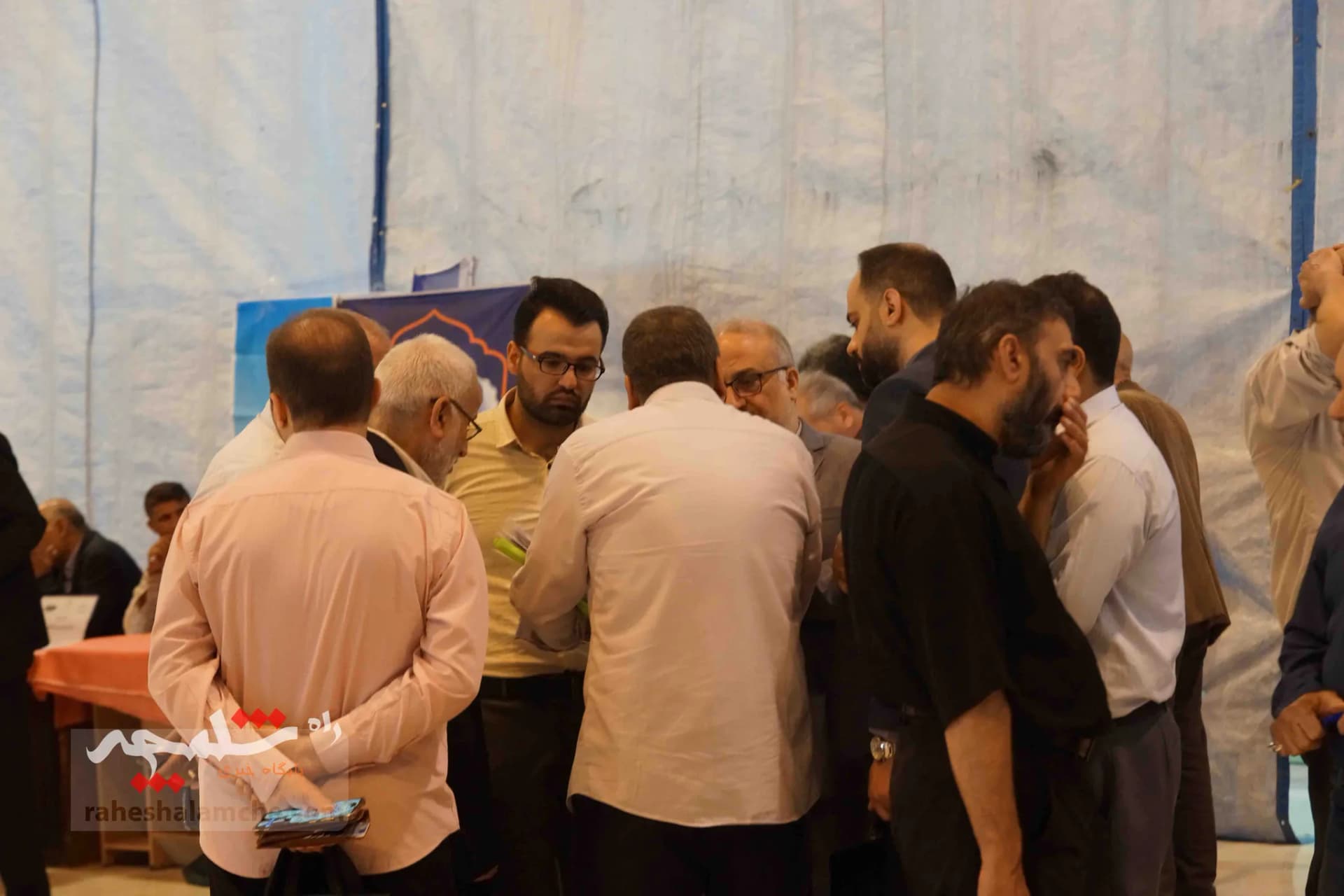 نماز جمعه این هفته تهران برگزار شد +تصاویر — تصویر 17