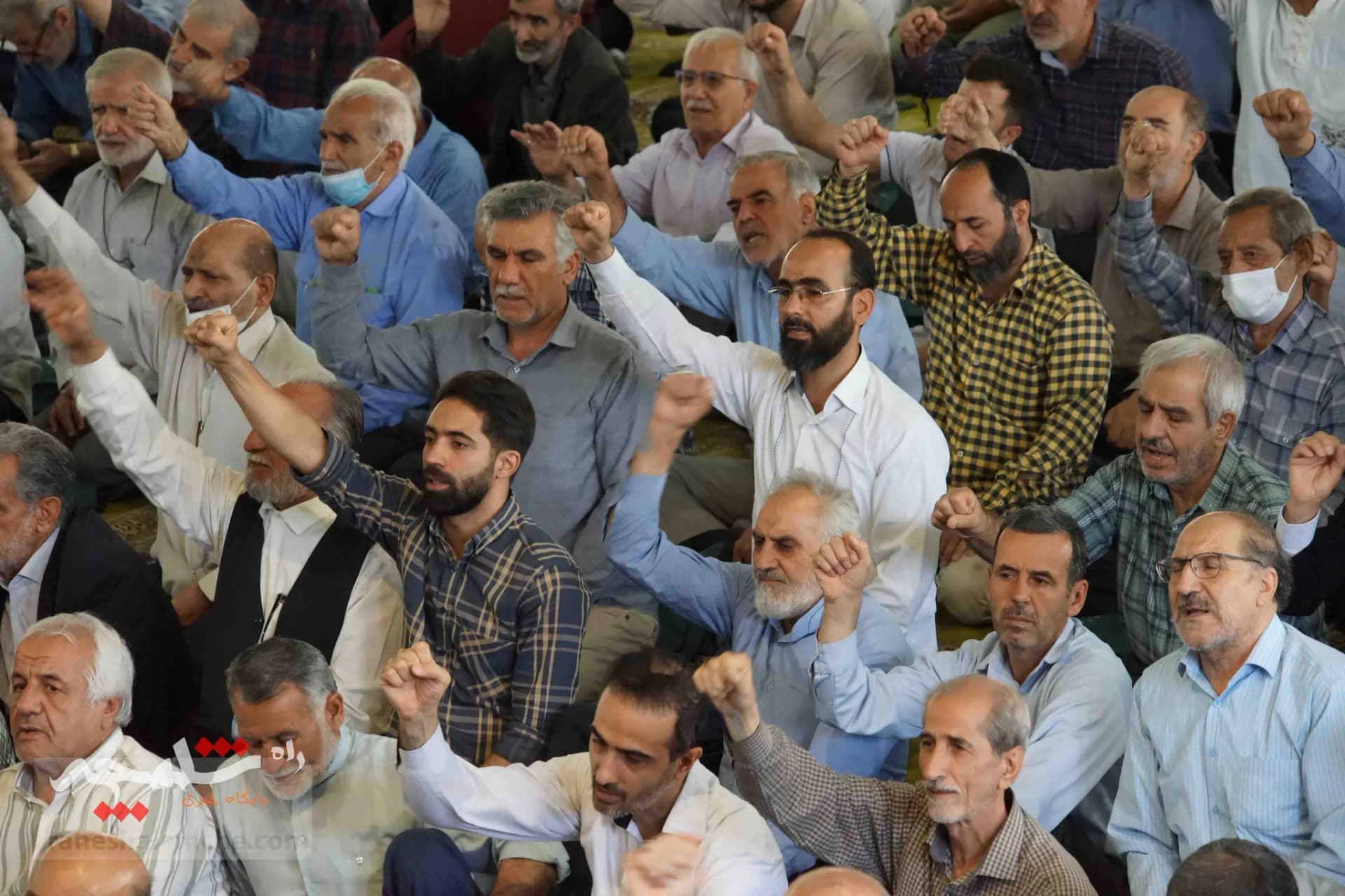 نماز جمعه پرشکوه این هفته تهران در دانشگاه تهران برگزار شد +تصاویر — تصویر 7