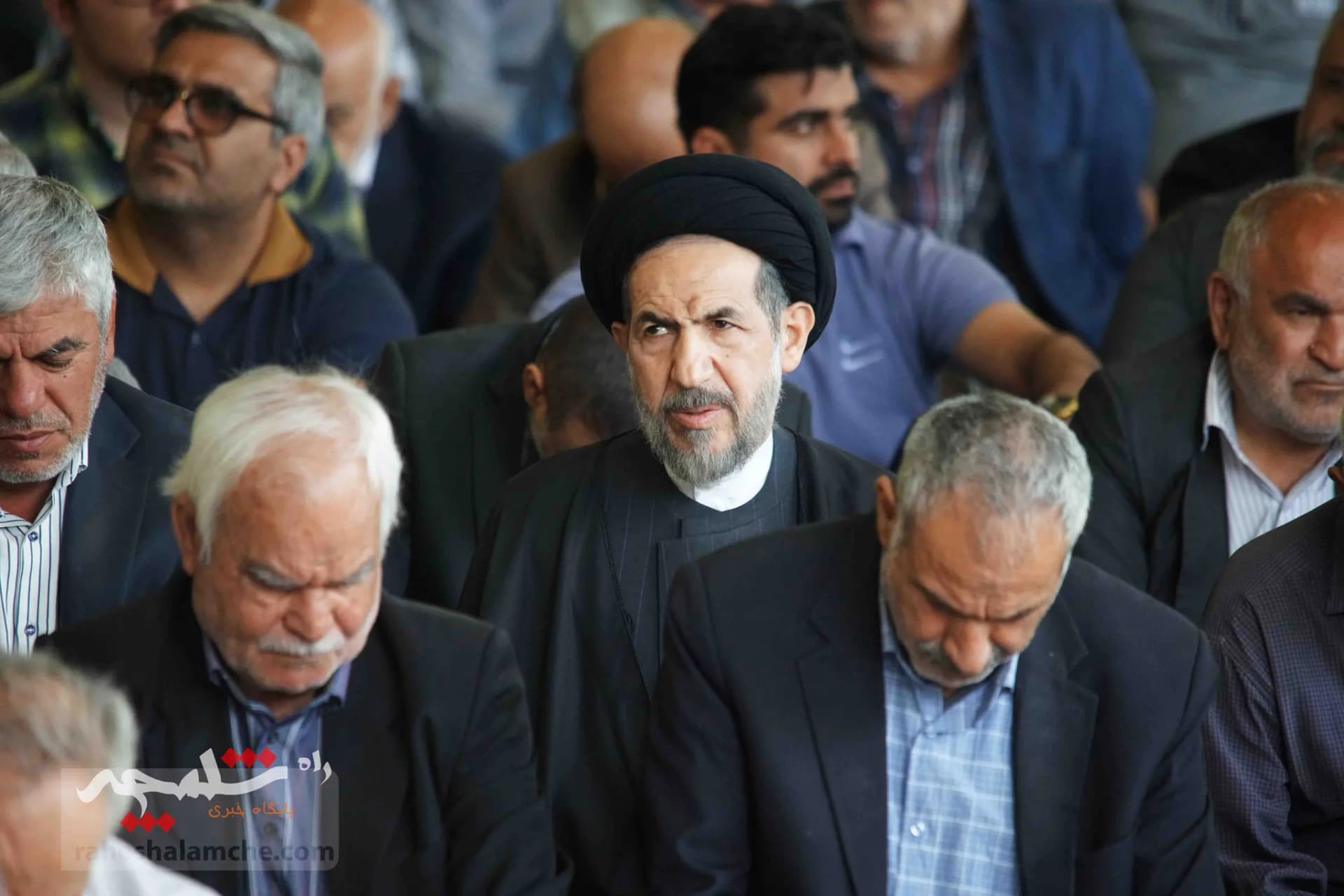 نماز جمعه امروز تهران با حال و هوای روز ارتش +تصاویر — تصویر 41