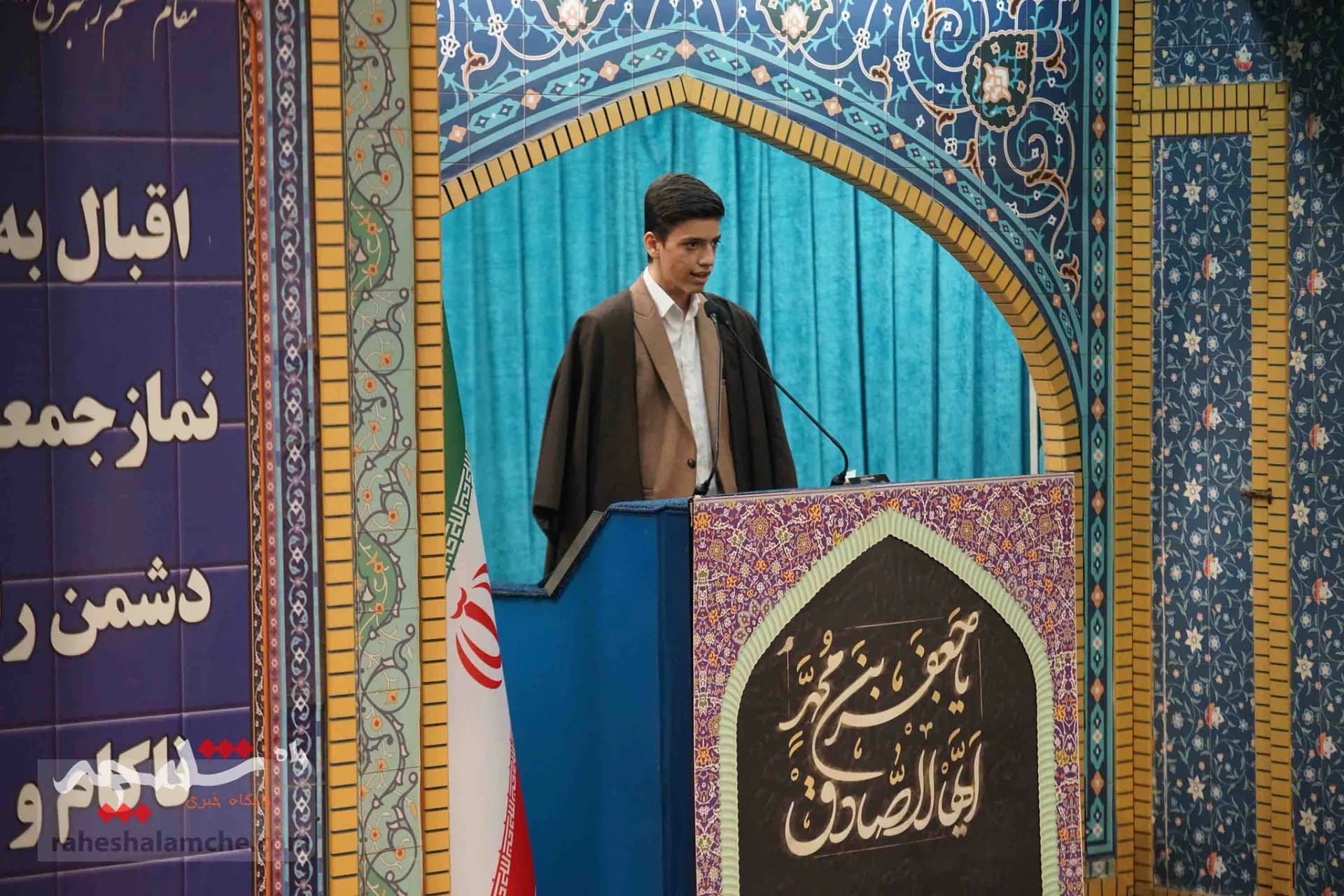 نماز جمعه این هفته تهران به امامت ابوترابی‌فرد برگزار شد +تصاویر — تصویر 13