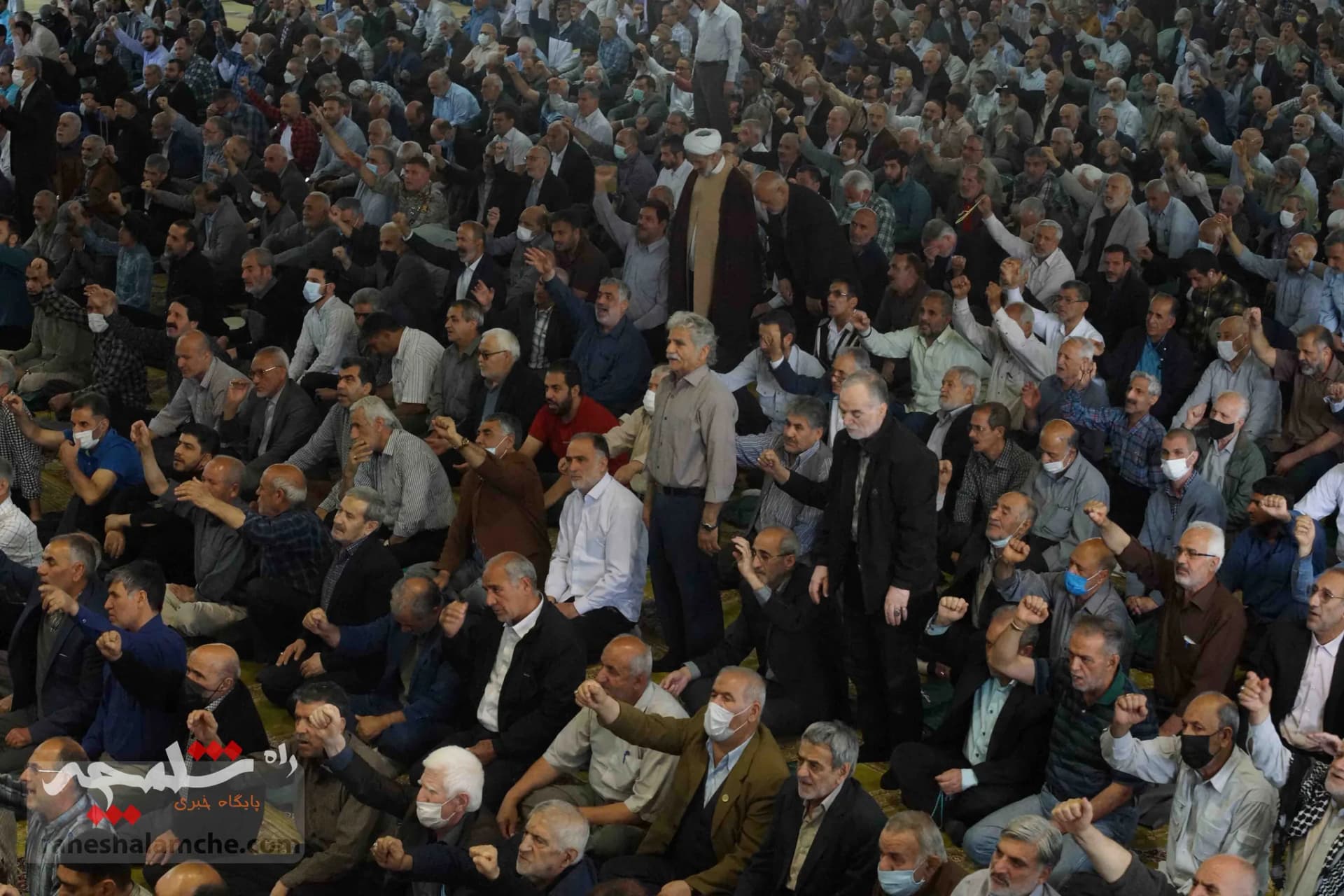 آخرین نمازجمعه ماه مبارک رمضان در تهران برگزار شد +تصاویر — تصویر 3