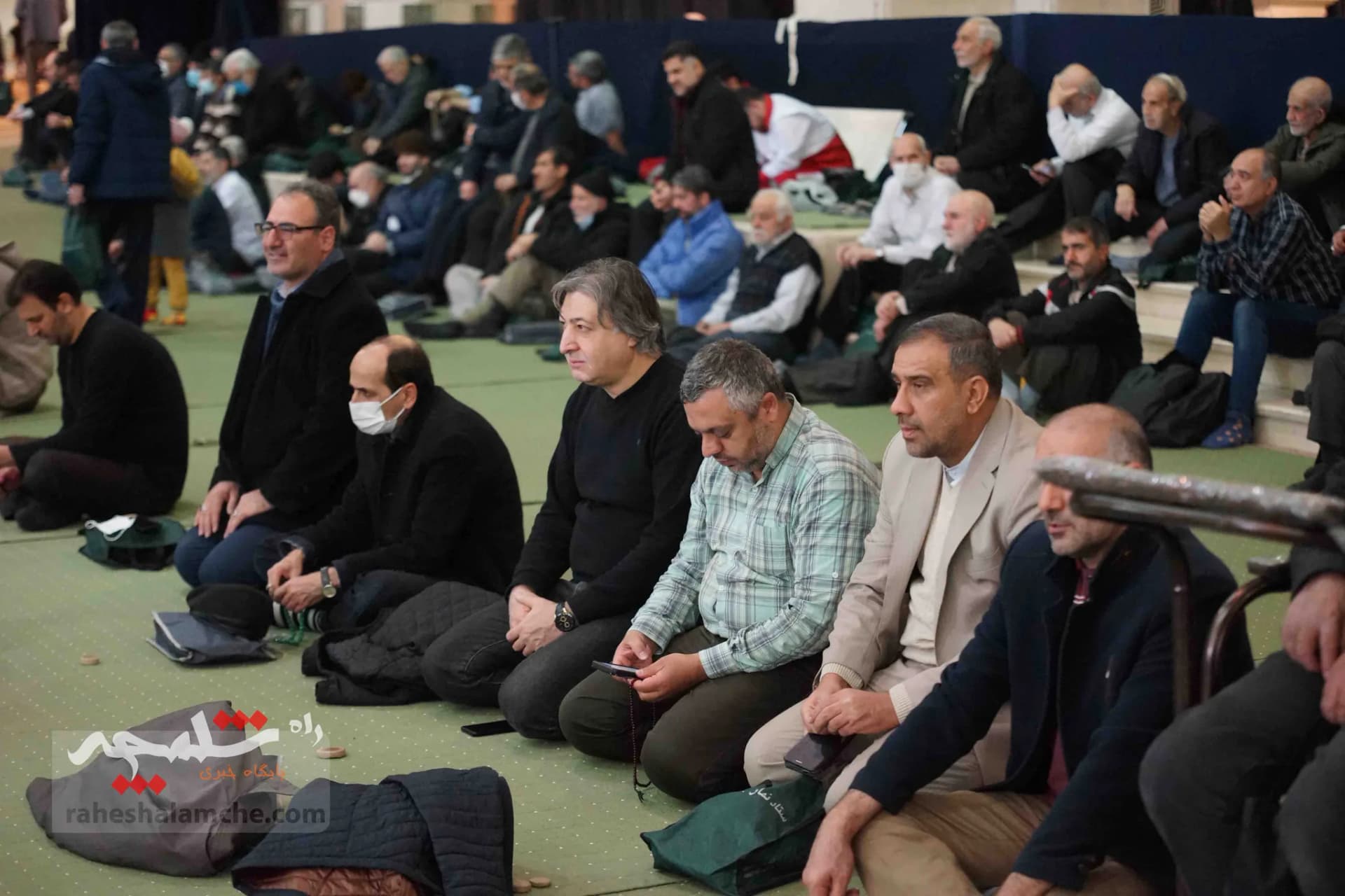حضور پررنگ جوانان و نوجوانان در نماز جمعه تهران +تصاویر — تصویر 22