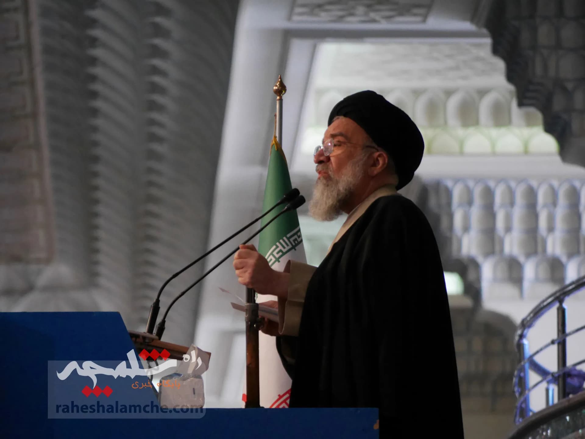 اولین نماز جمعه تهران در ماه مبارک رمضان برگزار شد +تصاویر — تصویر 36
