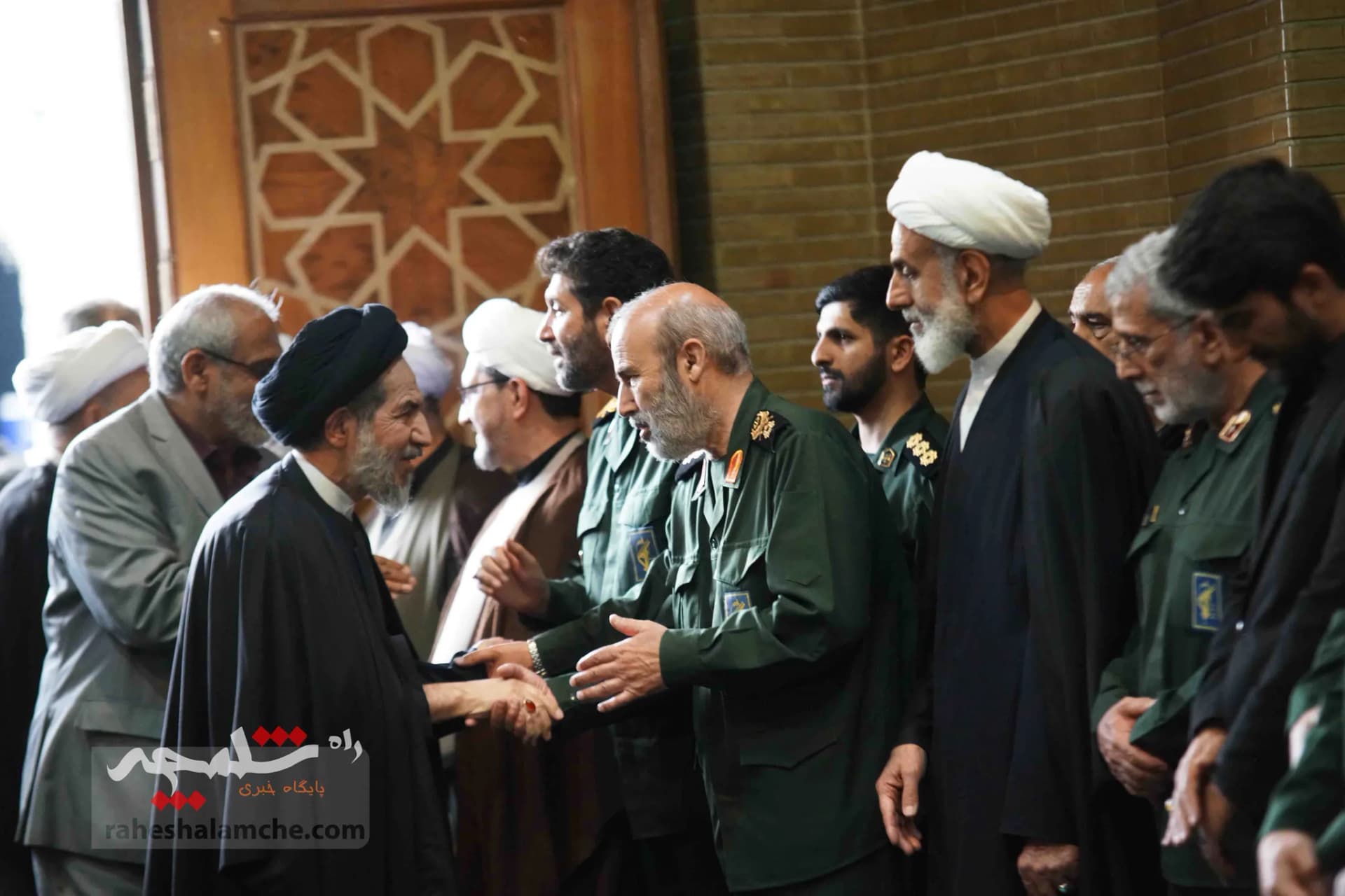 مراسم یادبود شهدای کنسولگری ایران در دمشق +تصاویر — تصویر 53