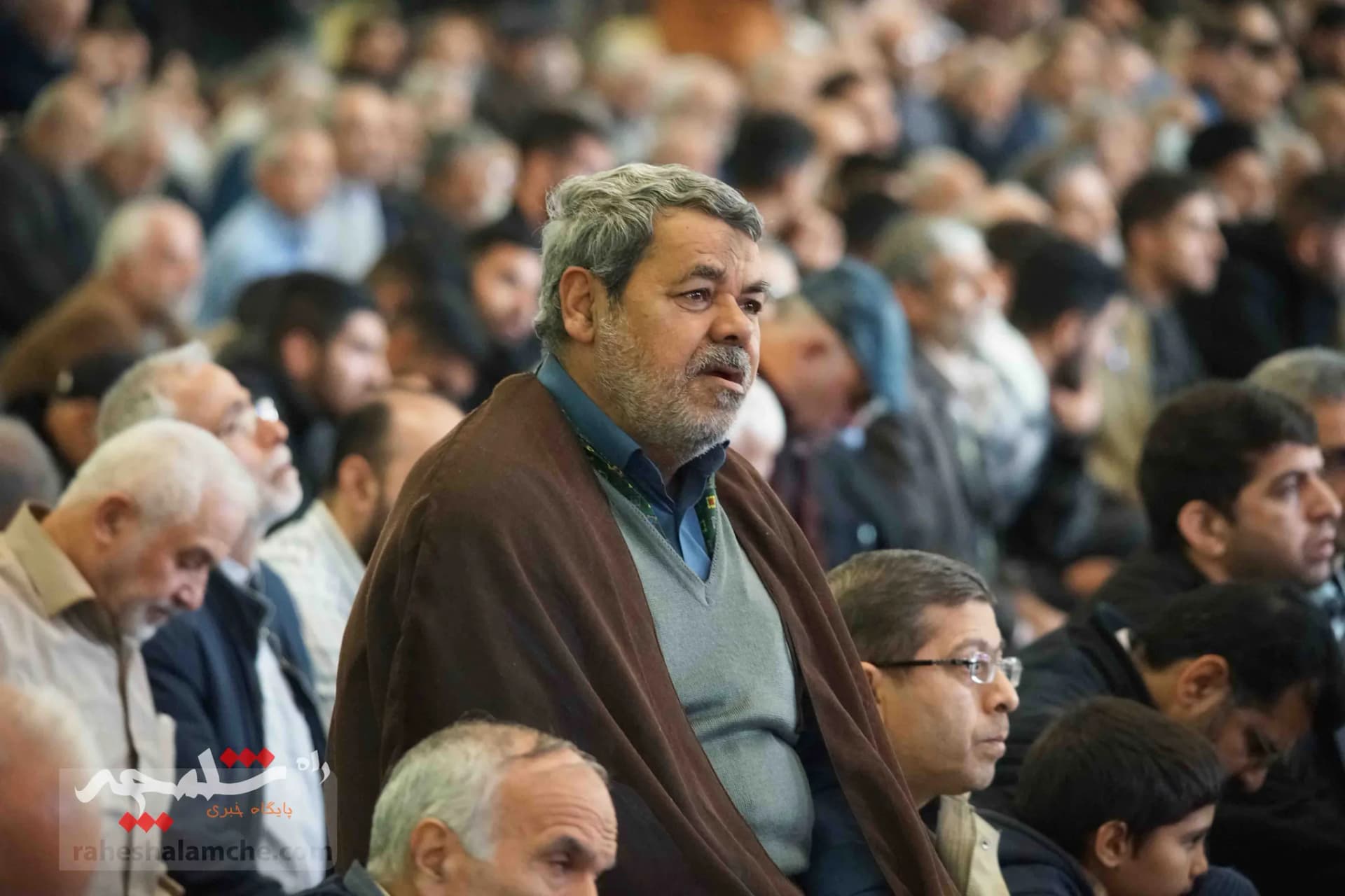 تصاویر نماز جمعه تهران در اولین روز زمستان 1402 — تصویر 23