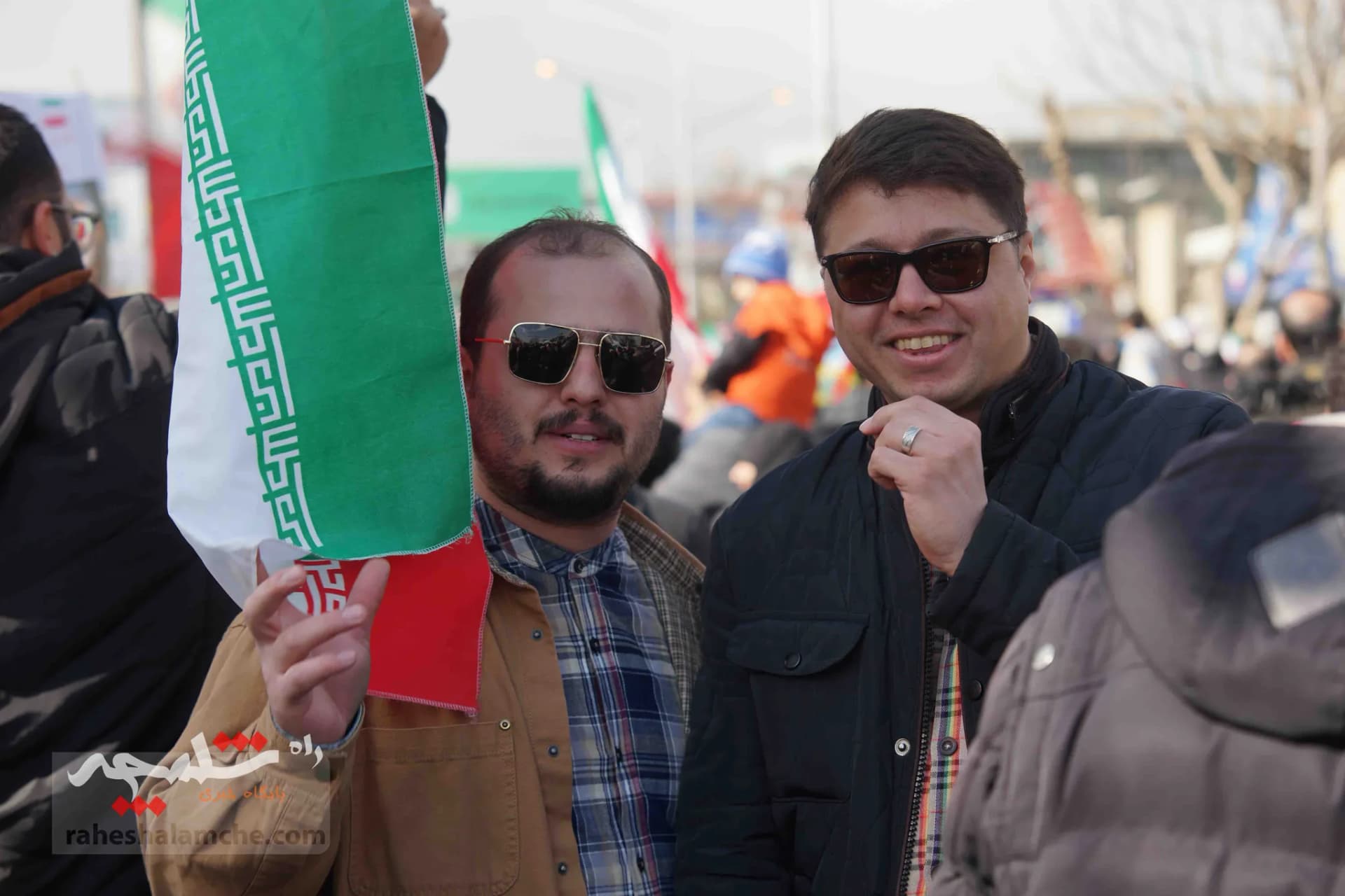 خروش ملت استوار ایران اسلامی در جشن ۴۴سالگی انقلاب اسلامی +تصاویر — تصویر 10