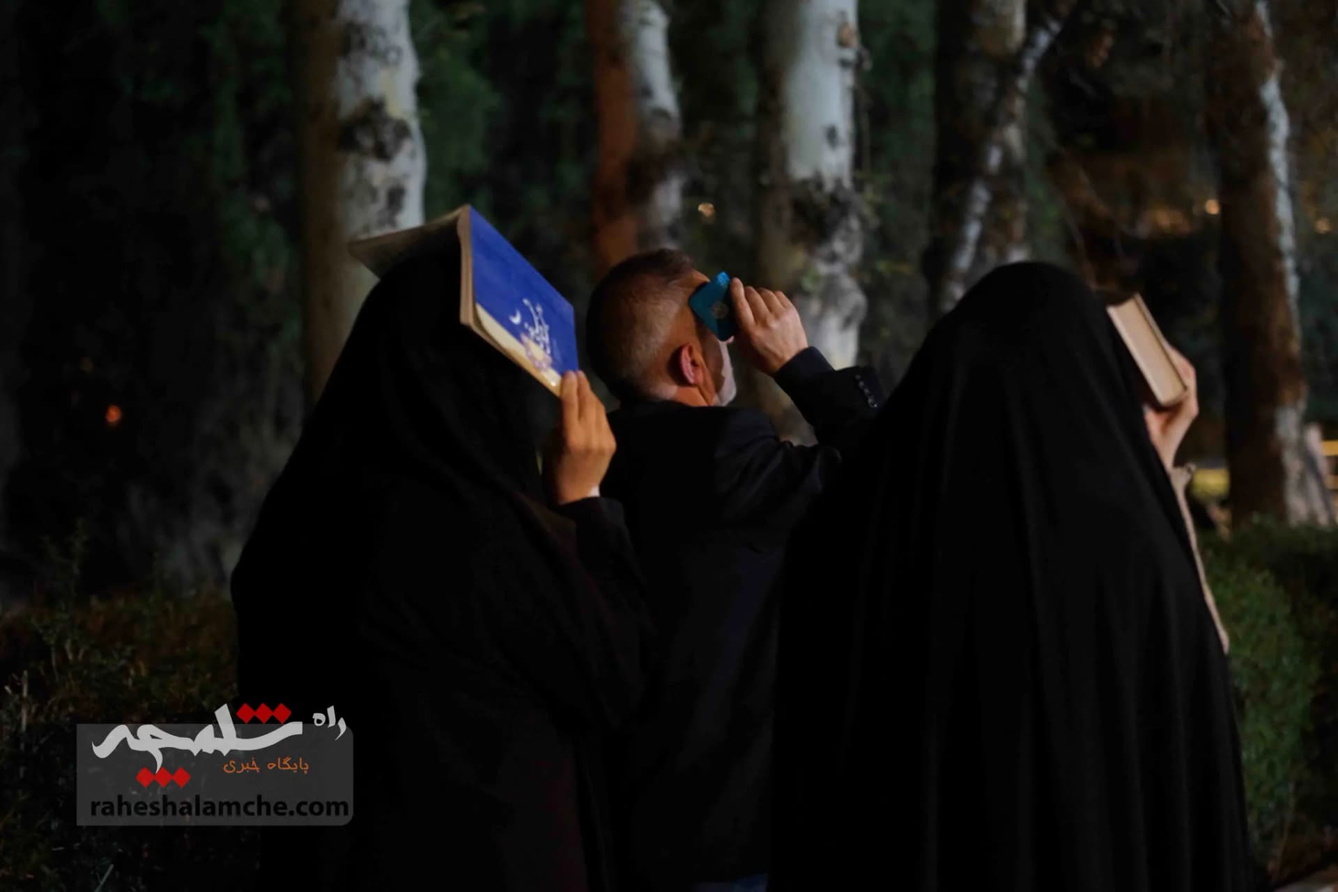 احیای شب بیست و سوم ماه رمضان در دانشگاه تهران +تصاویر — تصویر 34