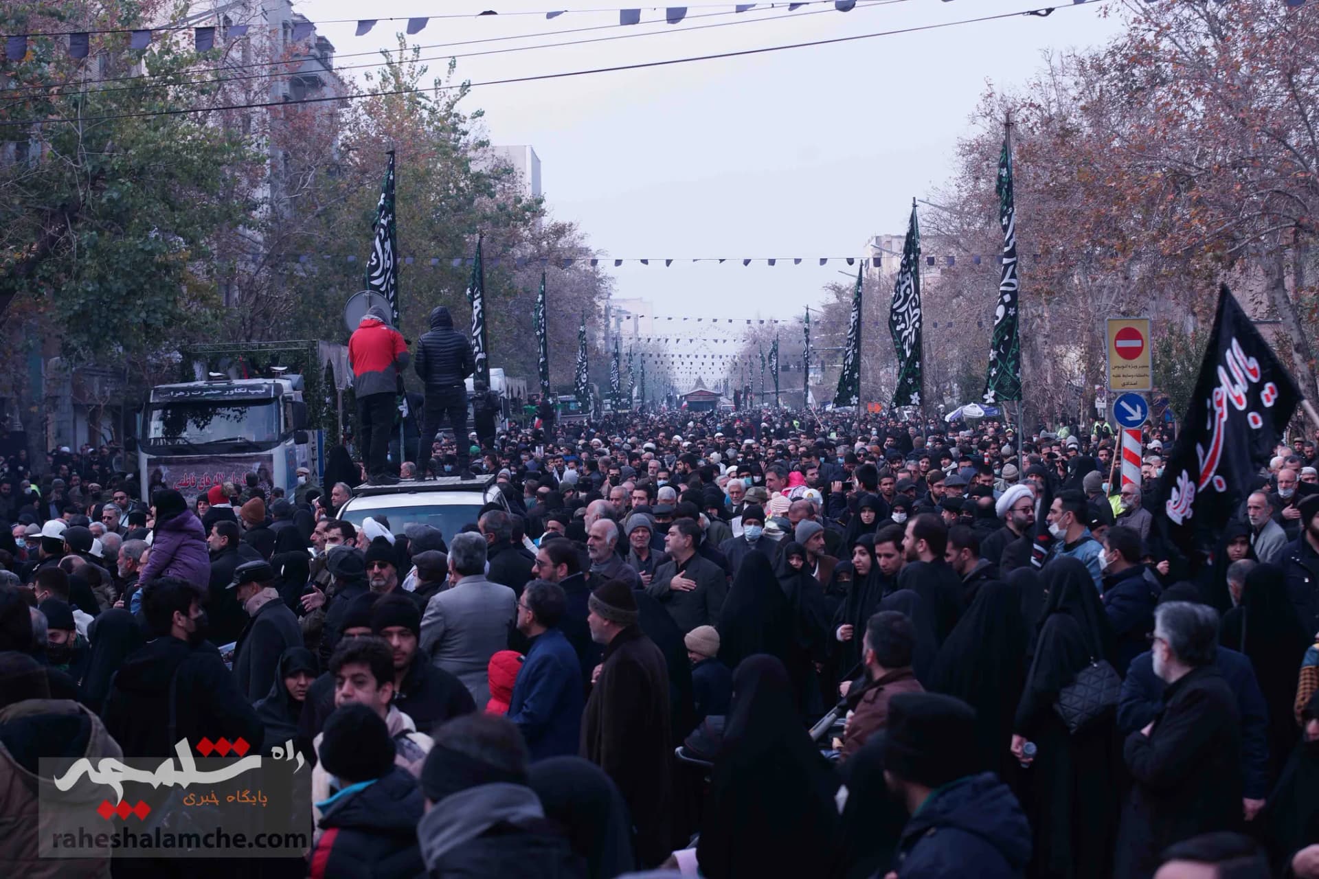 بوی شهدا تهران و ایران اسلامی را عطرآگین کرد +تصاویر — تصویر 17