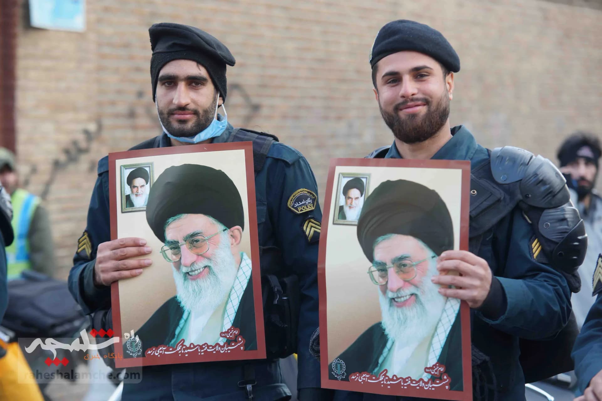 اعتراض مردم تهران به اهانت نشریه فرانسوی +تصاویر — تصویر 35