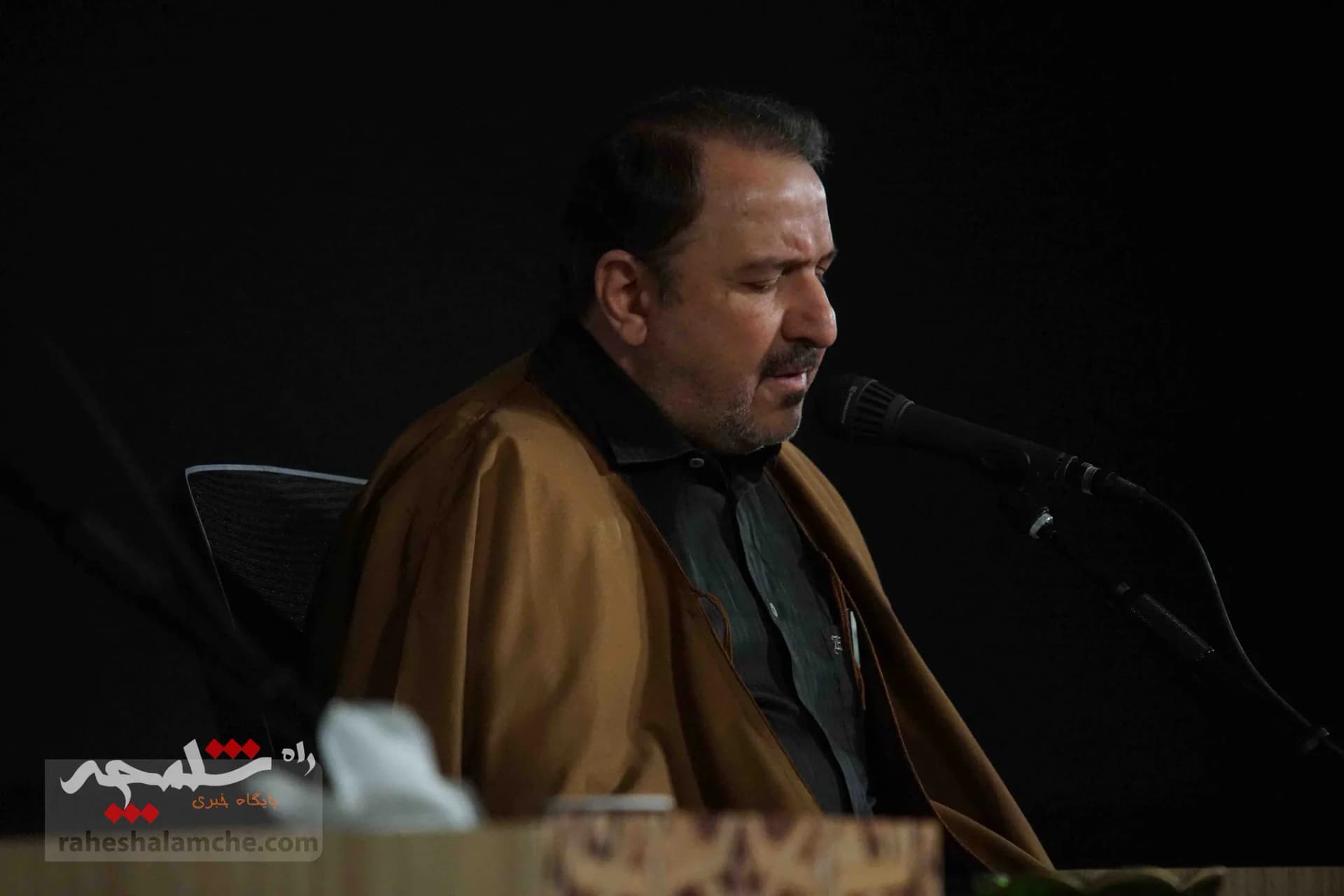 مراسم احیای شب 19 ماه مبارک رمضان در مصلای امام خمینی(ره) برگزار شد +تصاویر — تصویر 1