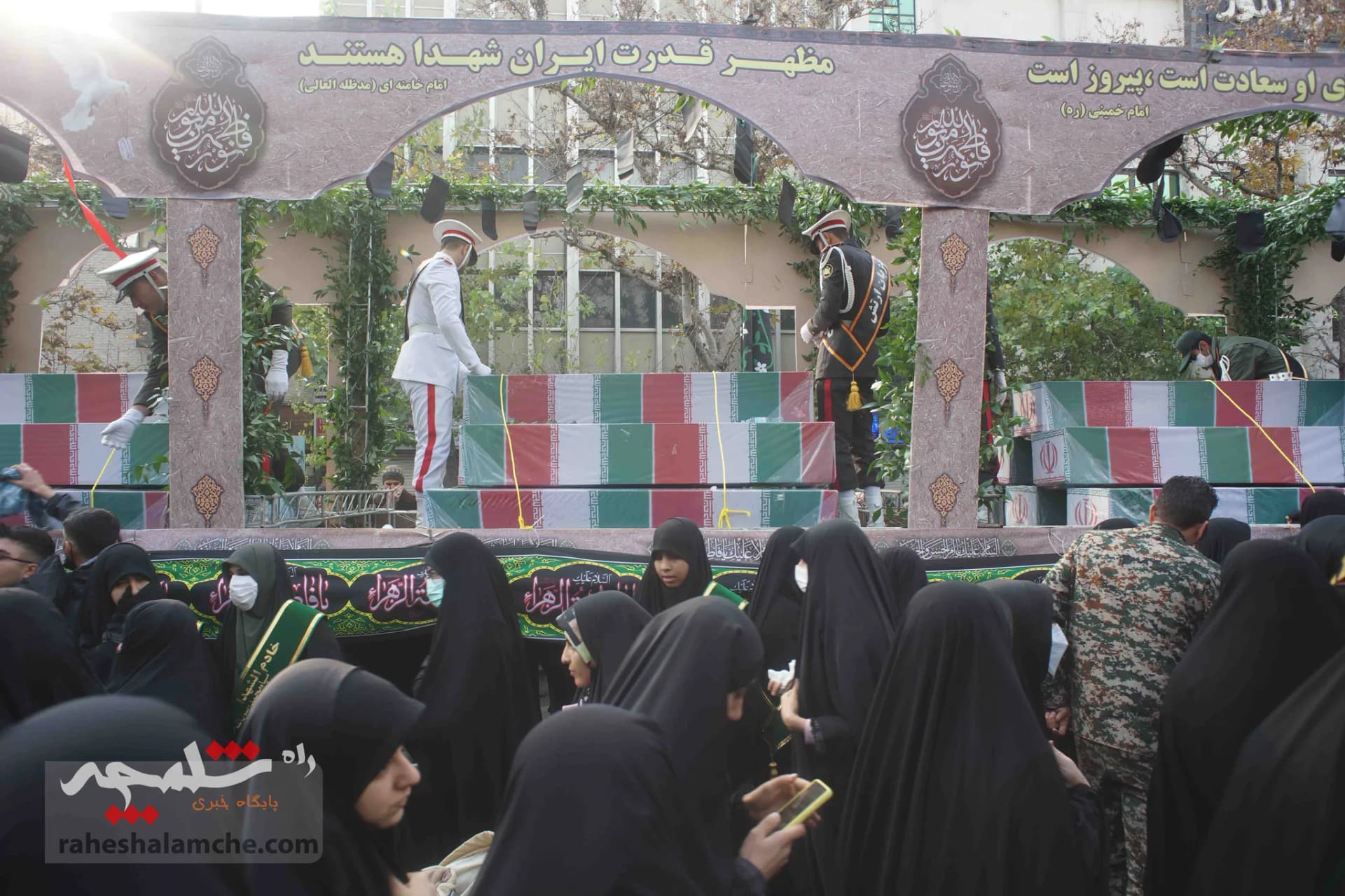 بوی شهدا تهران و ایران اسلامی را عطرآگین کرد +تصاویر — تصویر 11