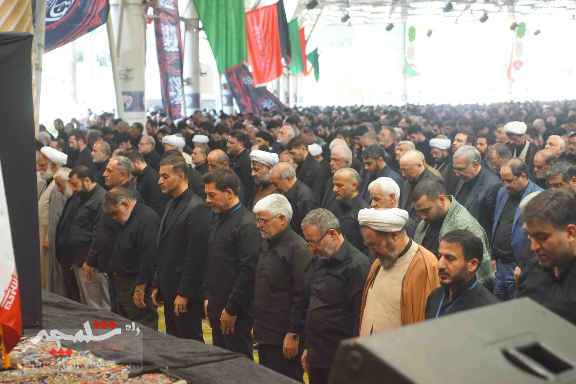 نمازجمعه عاشورایی این هفته تهران +تصاویر — تصویر 65