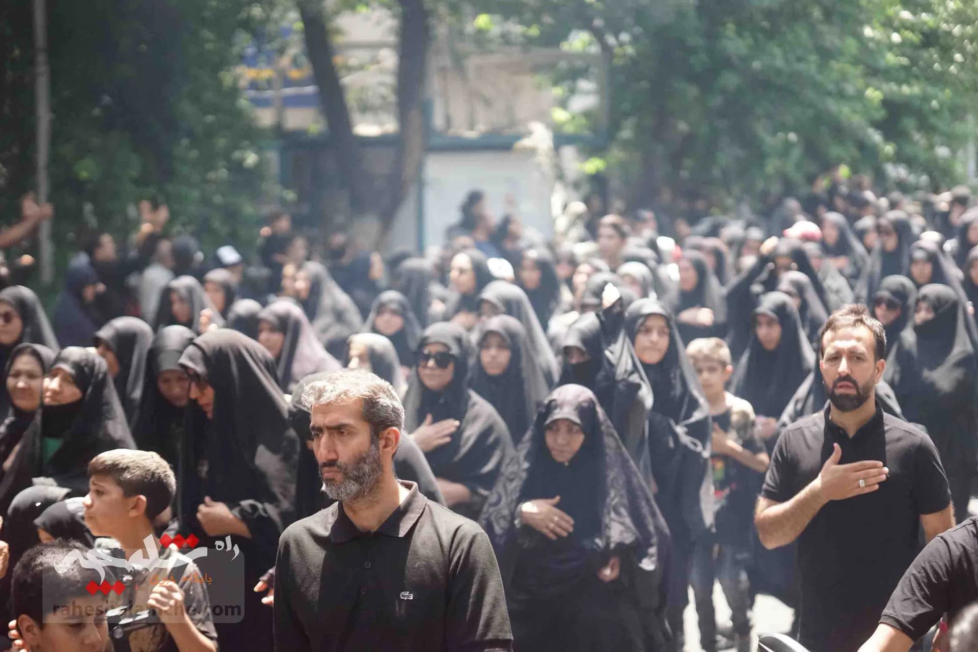 عزاداری خاص در تهران +تصاویر — تصویر 51